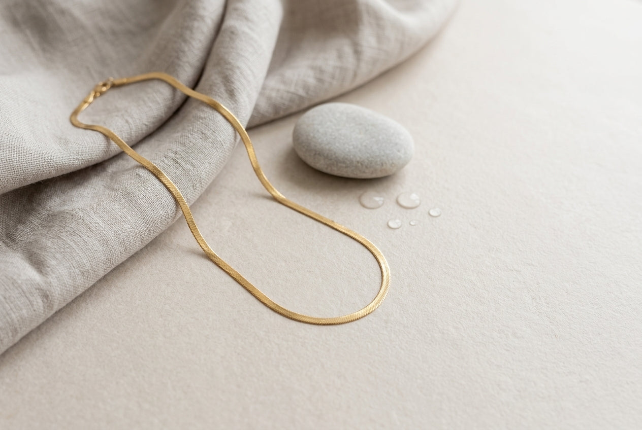 Herringbone necklace: A Buyer's Guide