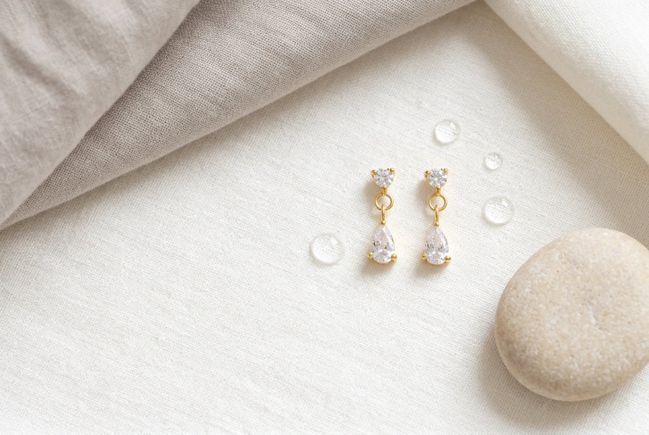 18k Gold Earrings for Women: A Buyer's Guide