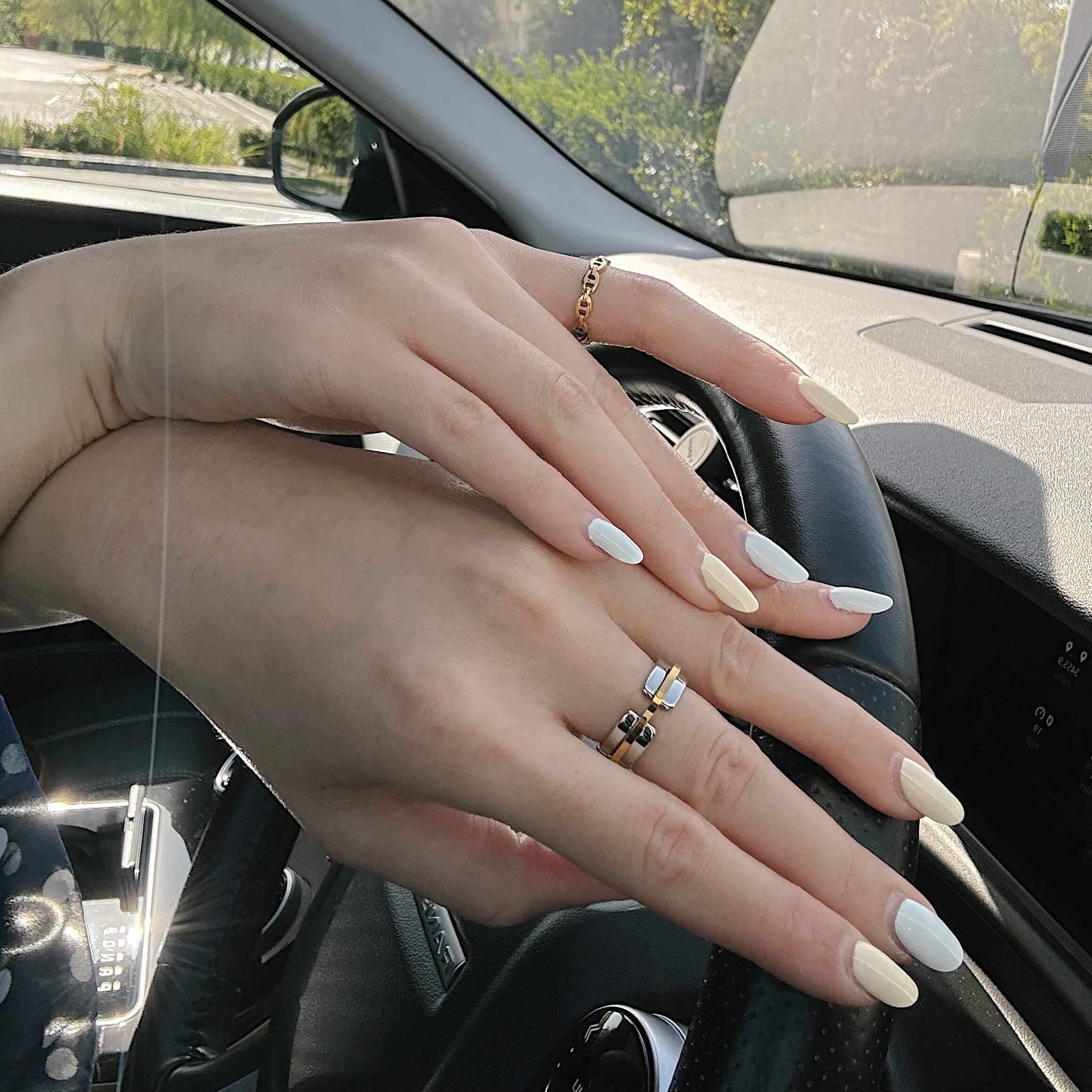 Hollow Out Stackable Band Ring