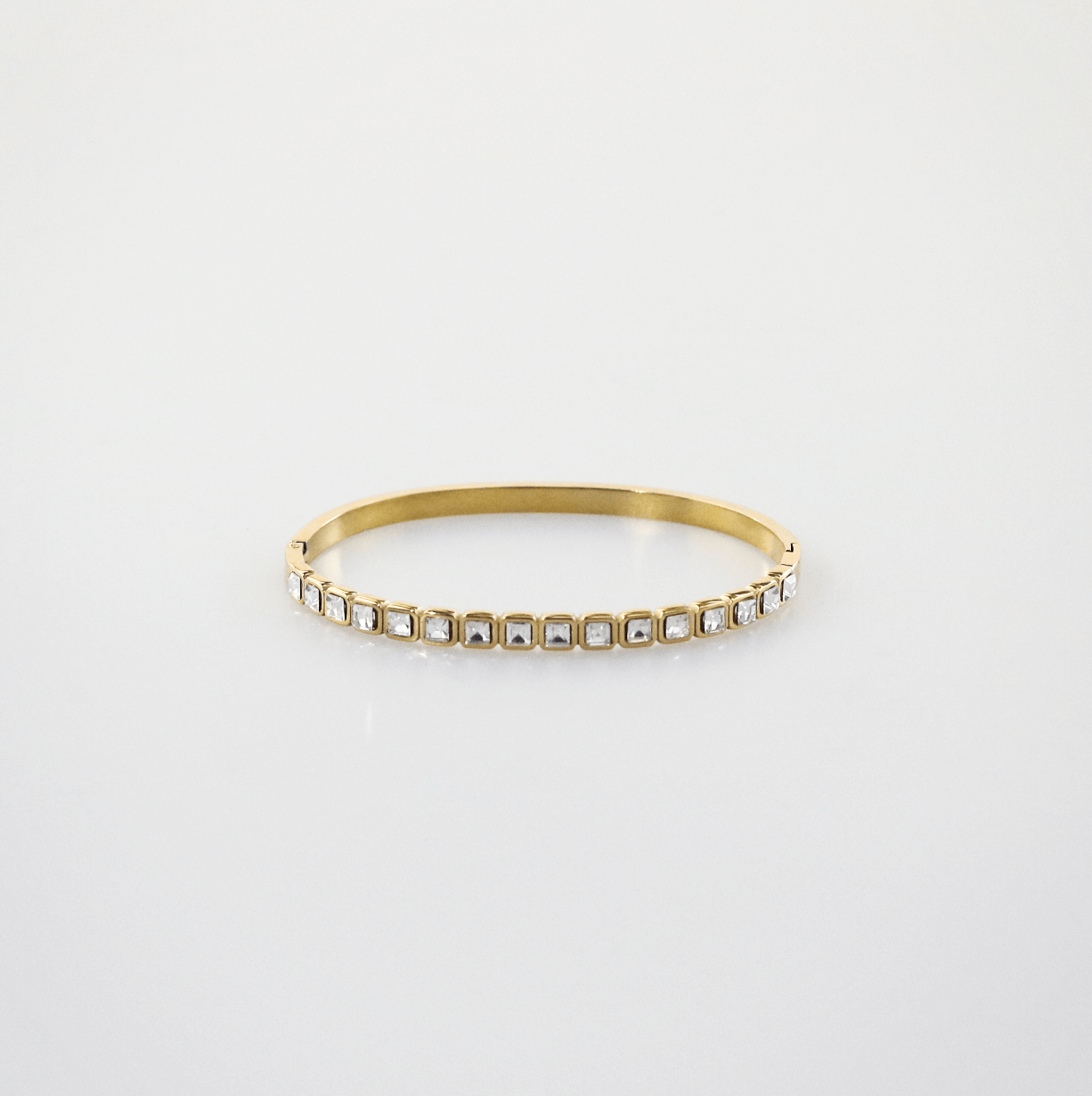 Gold bangle bracelet