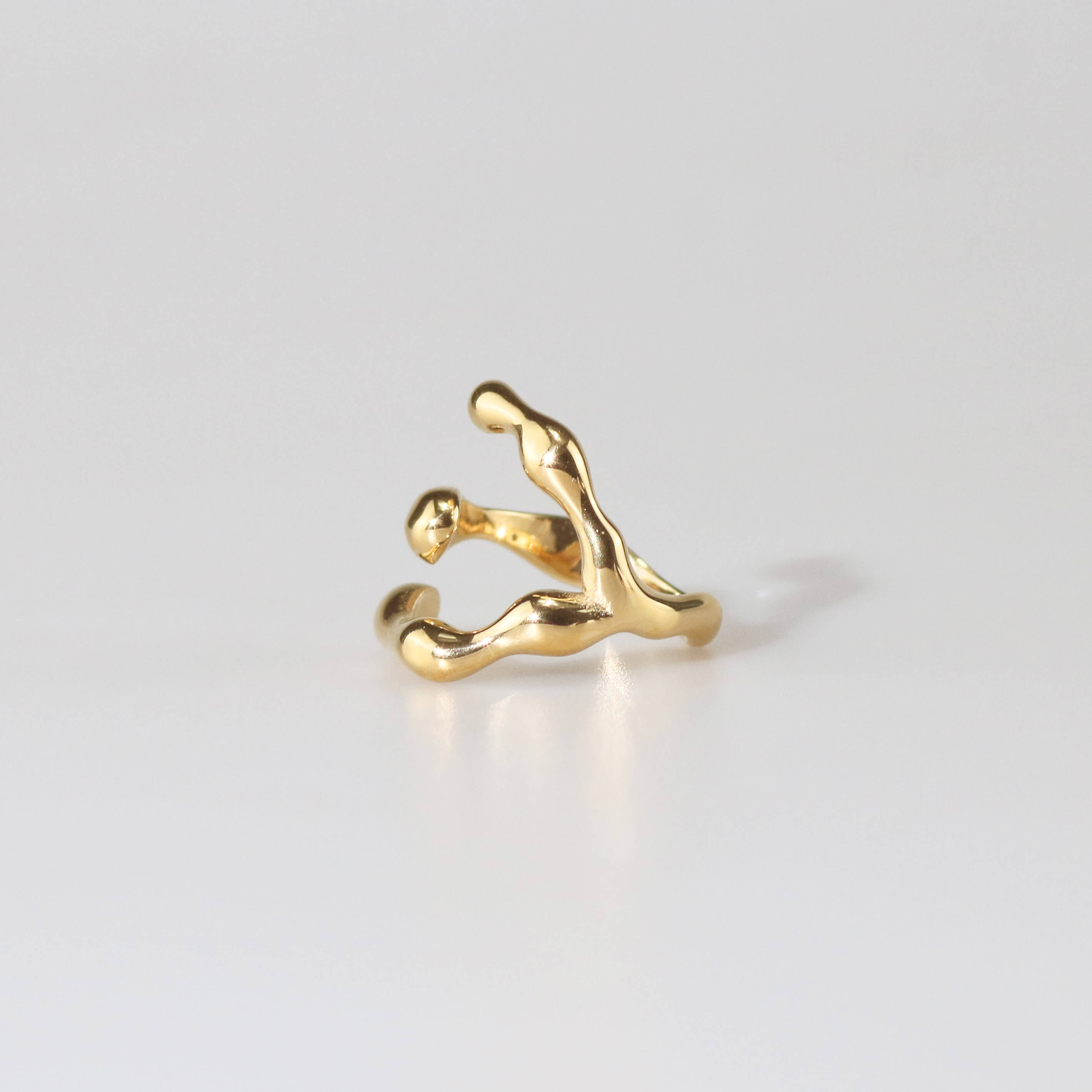Meideya Jewelry Claw Wrap Ring in gold plated stainless steel