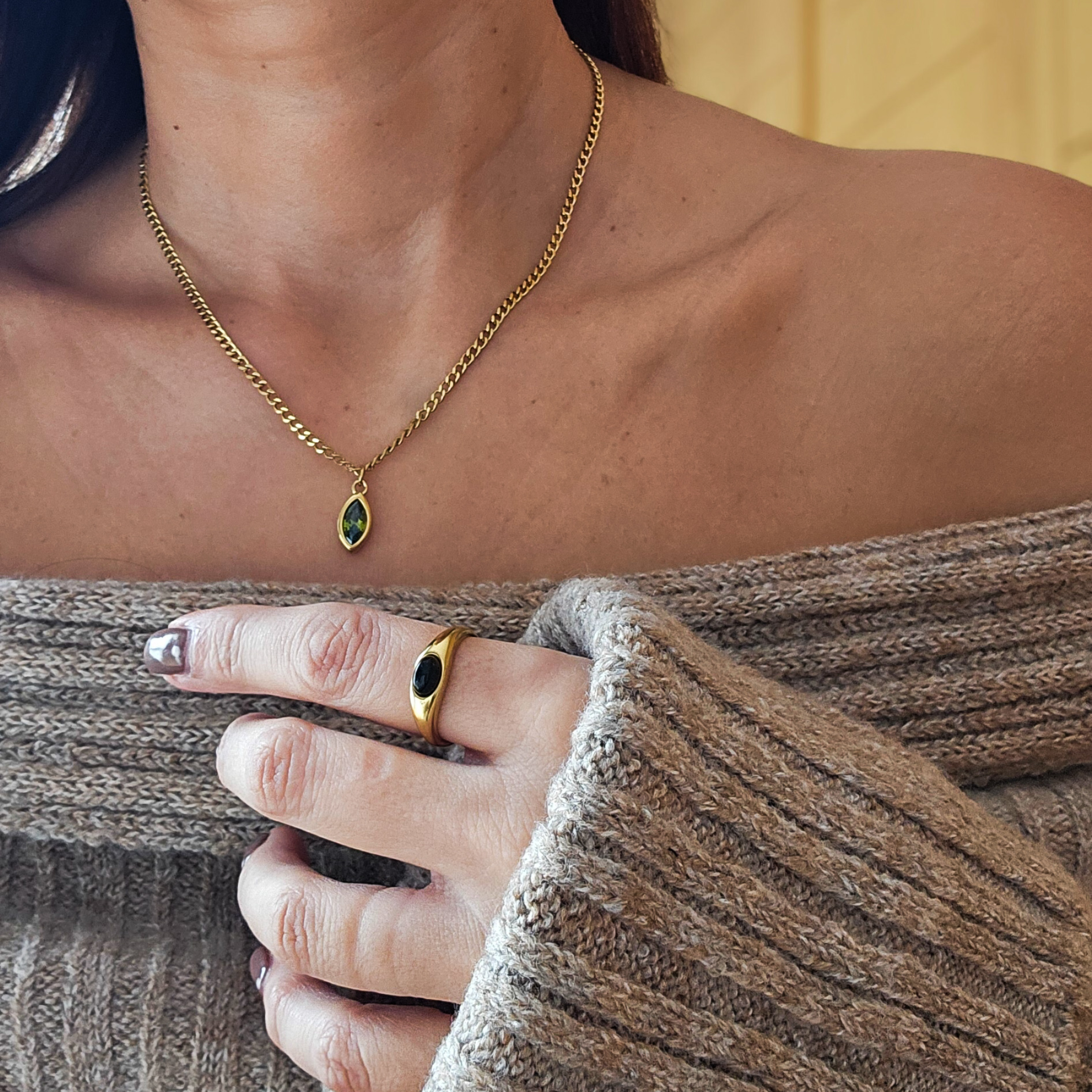 Green Sapphire Marquise Necklace