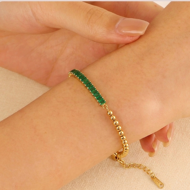 Half Emerald -Half Beaded Bracelet
