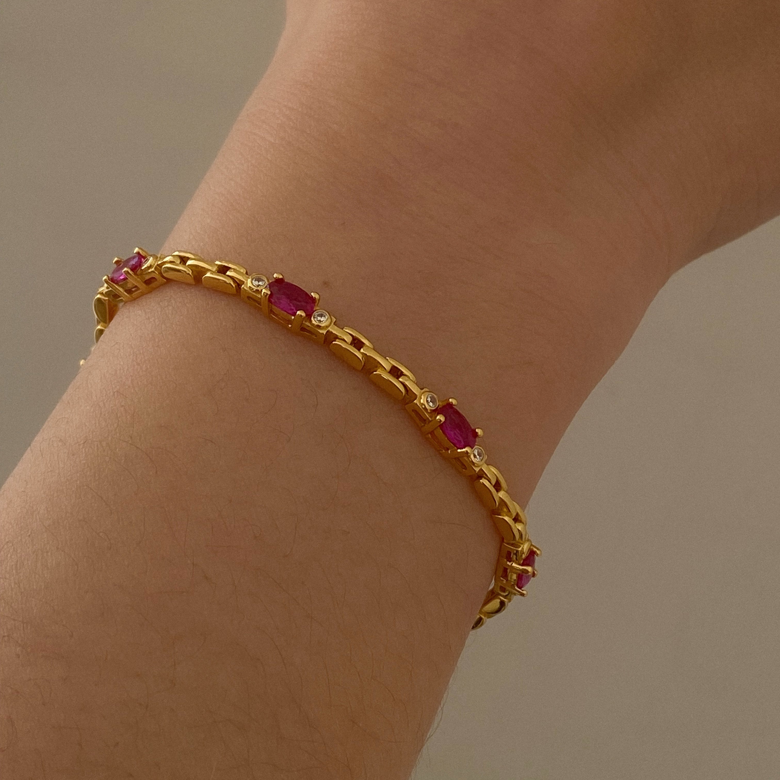 Meideya Jewelry The Garnet Bracelet