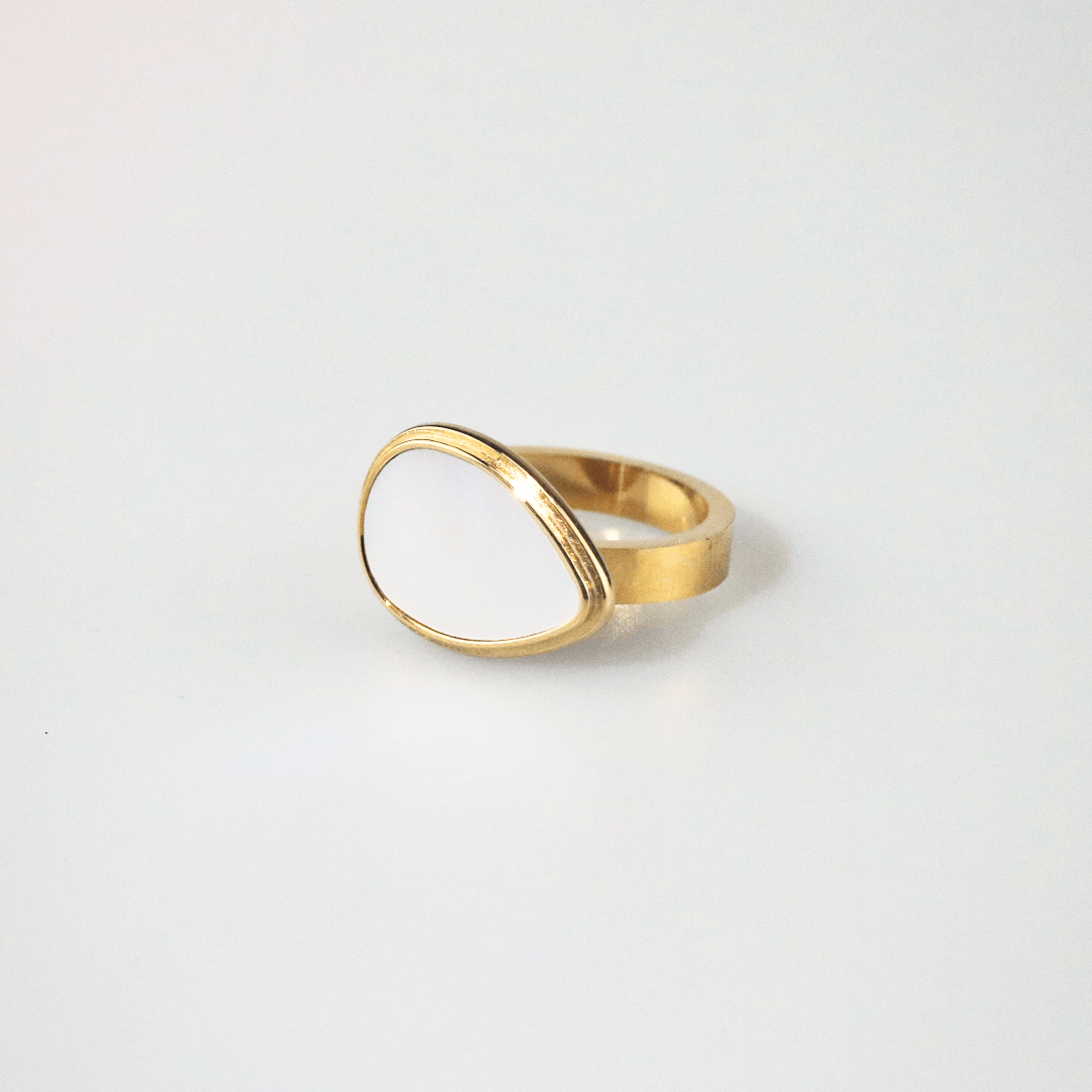 meideya jewelry Mother of Pearl Statement Signet Ring