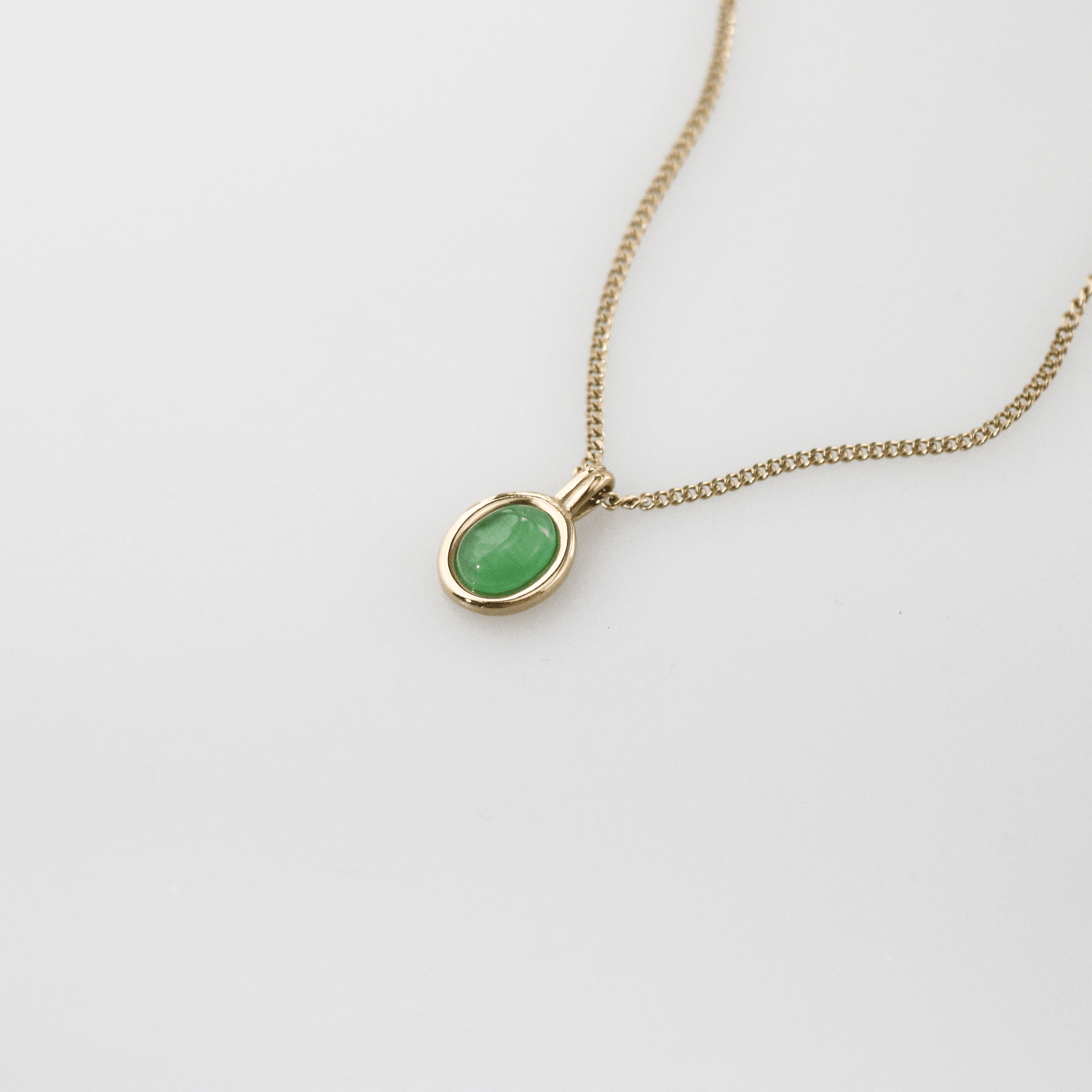 Oval Green Cats Eye Necklace