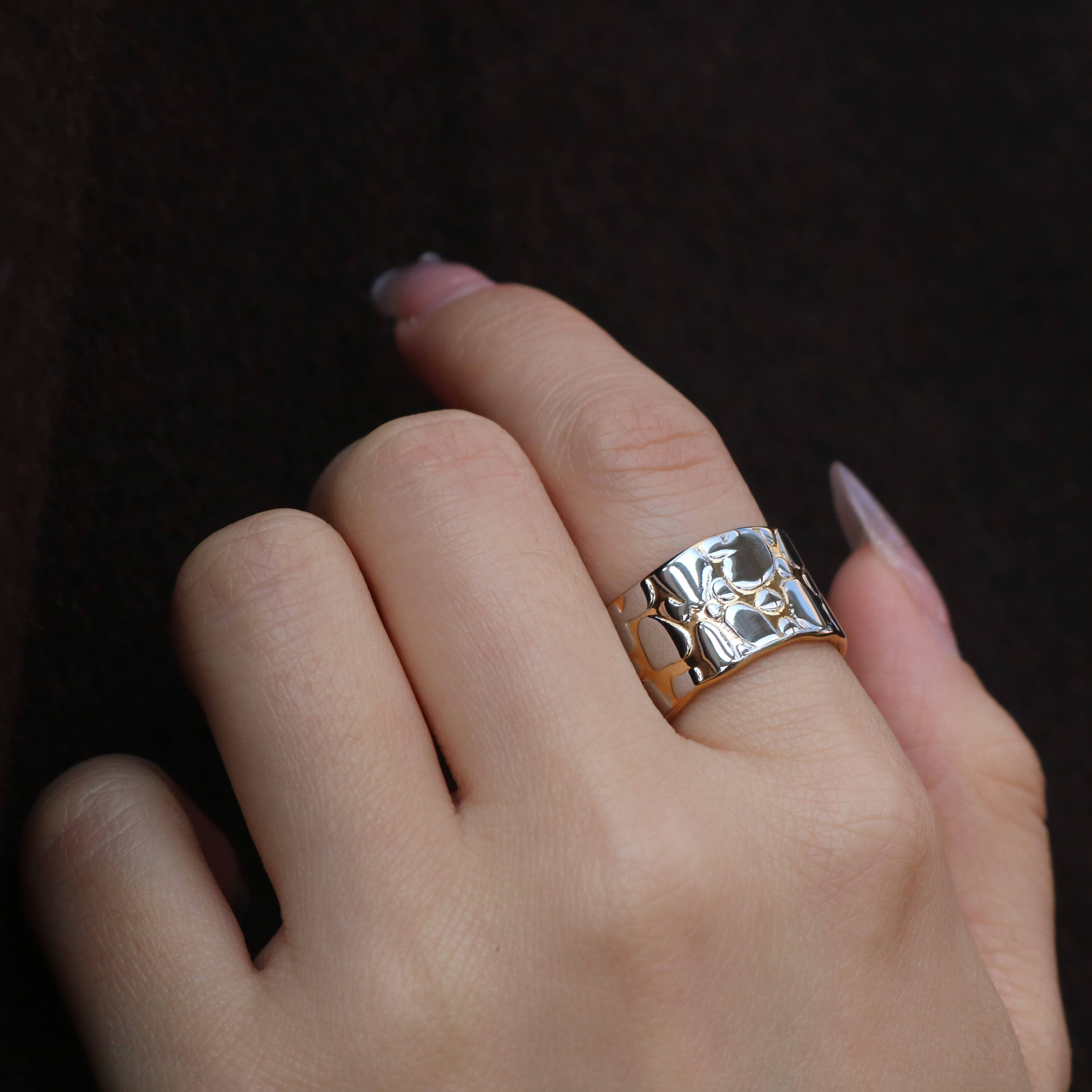 Pebble Statement Band Ring