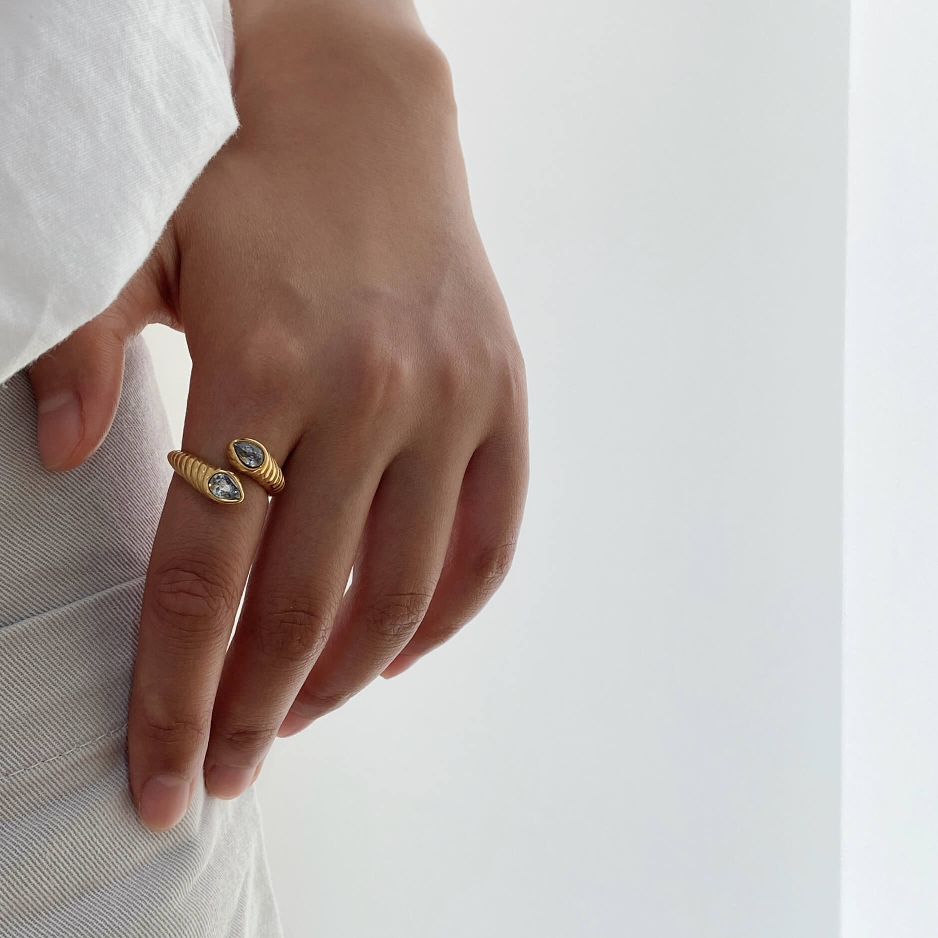 Spiral CZ Bypass Ring