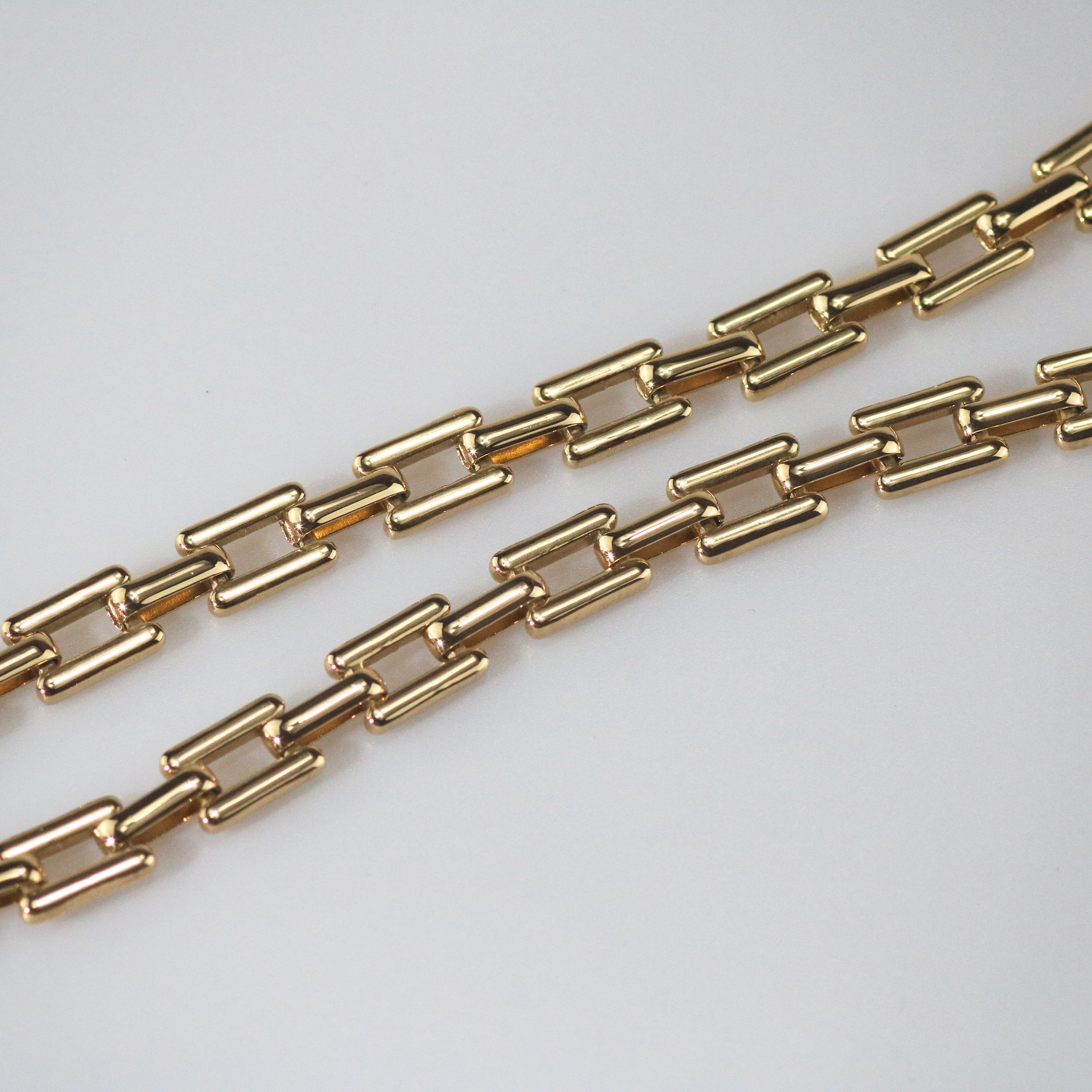 Square Chainlink Necklace