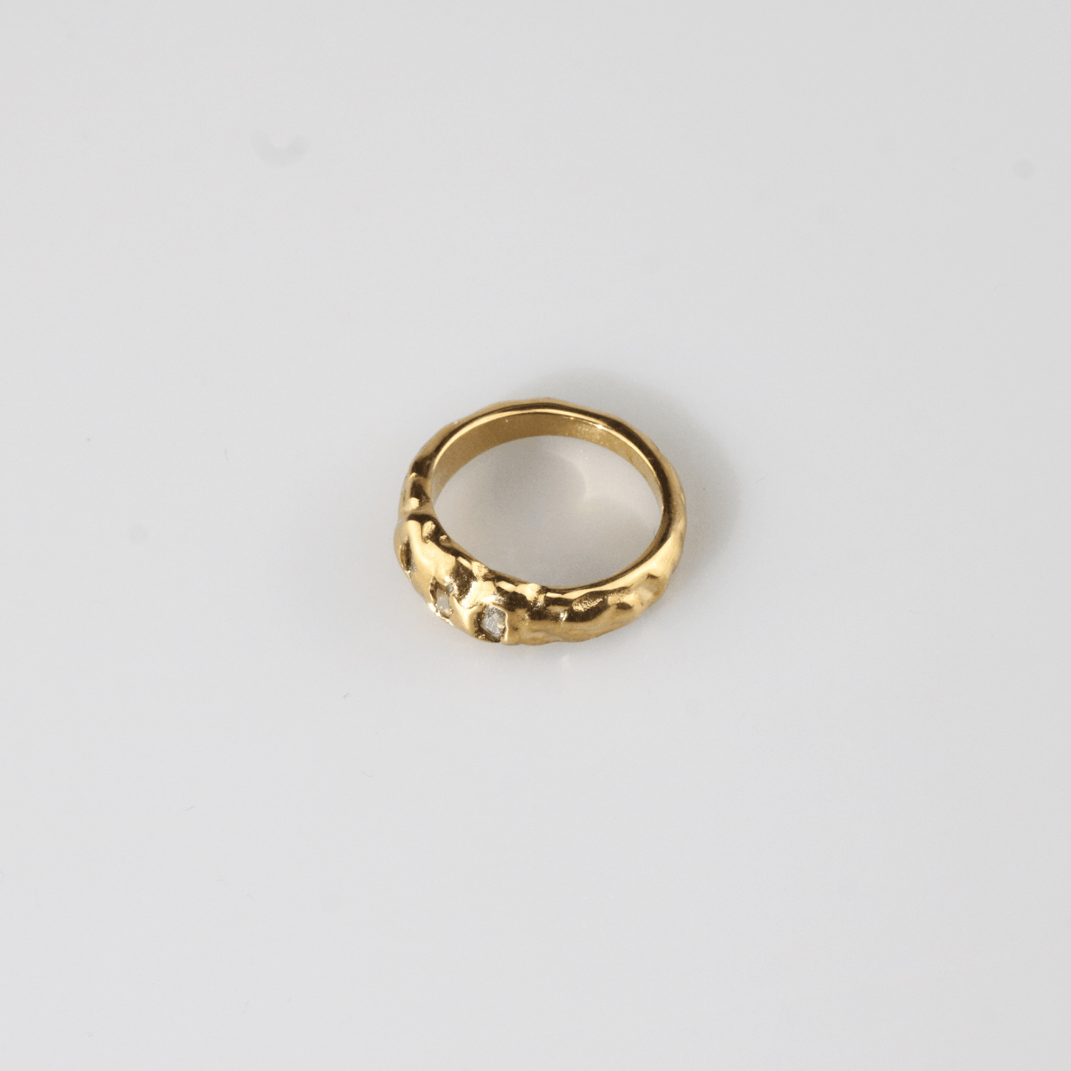 Triple Stone Hammered -Ring