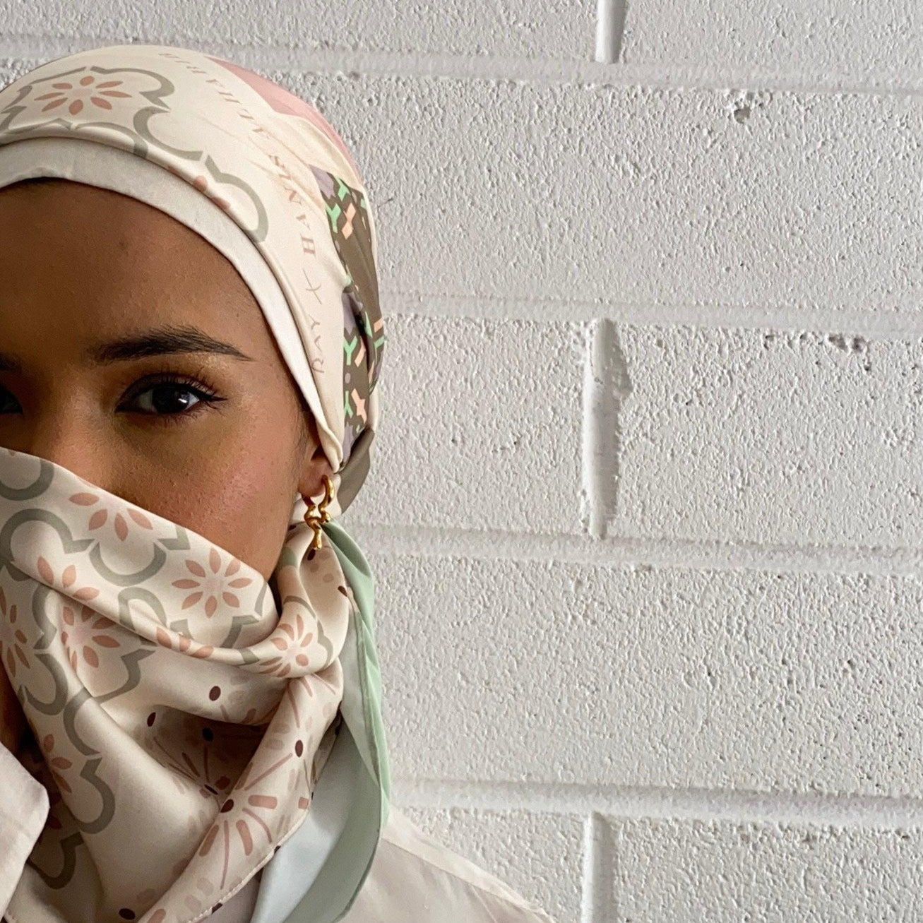 Meideya Jewelry Dripping Hoop Earrings Gold