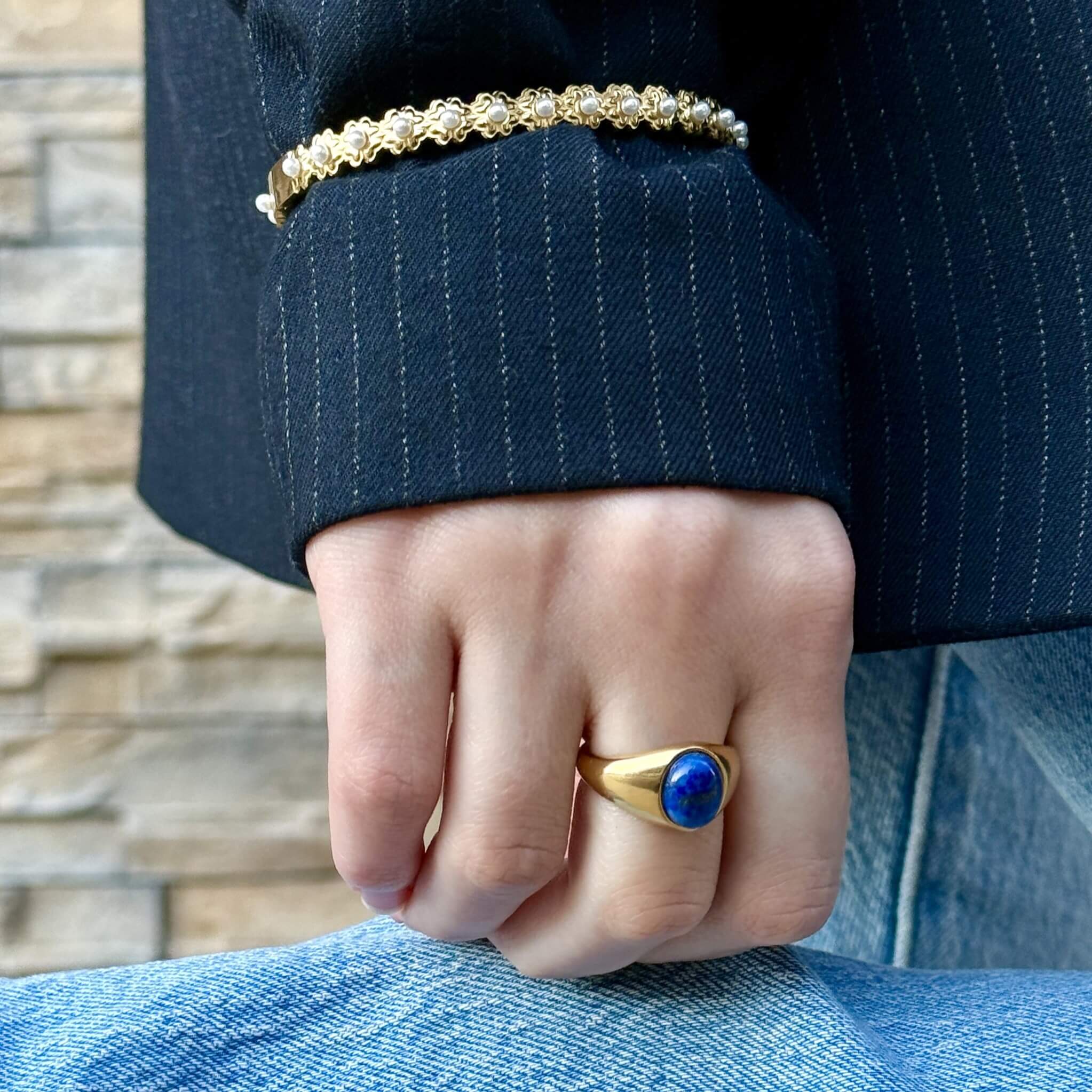 Oval Lapis Ring