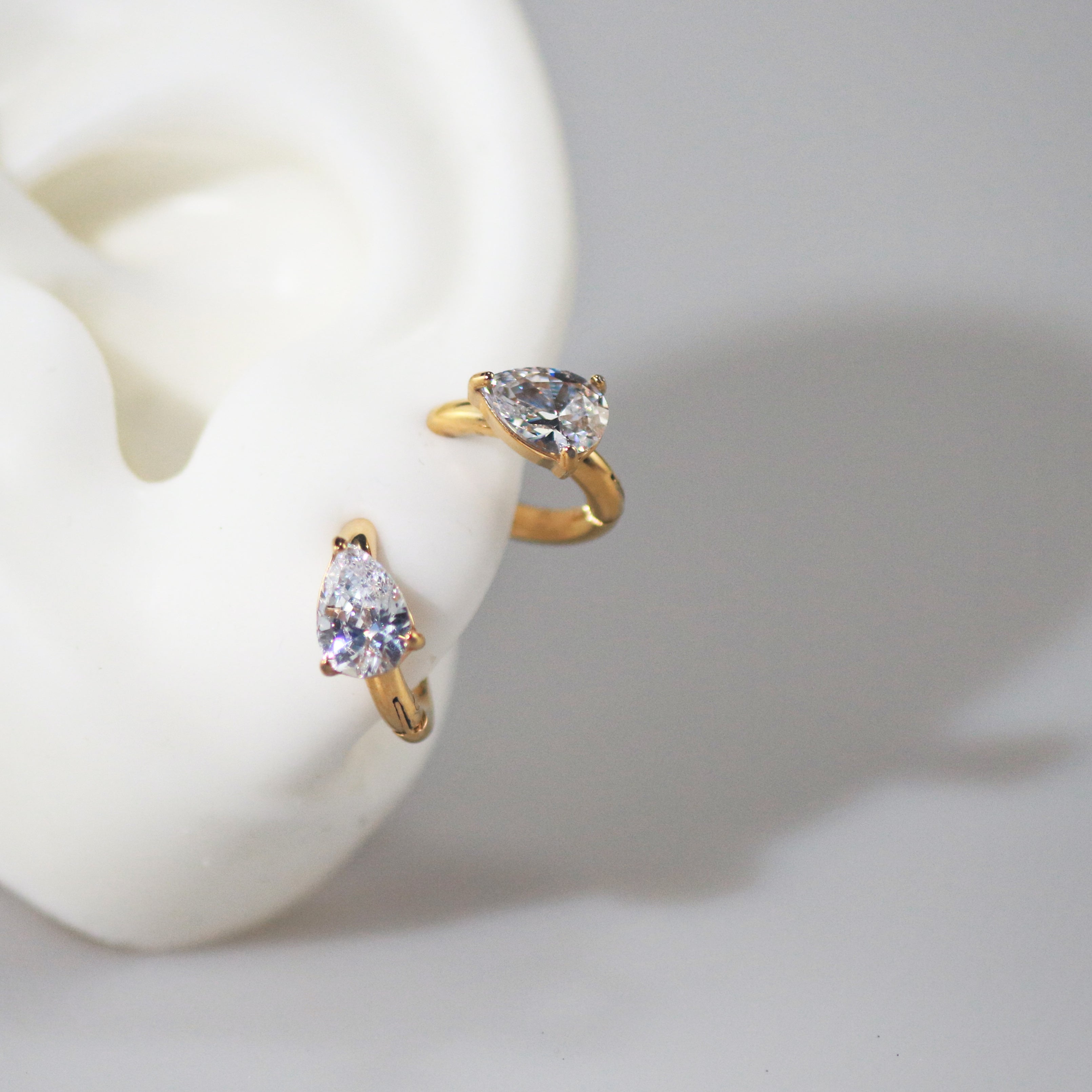 meideya jewelry pear cz huggies