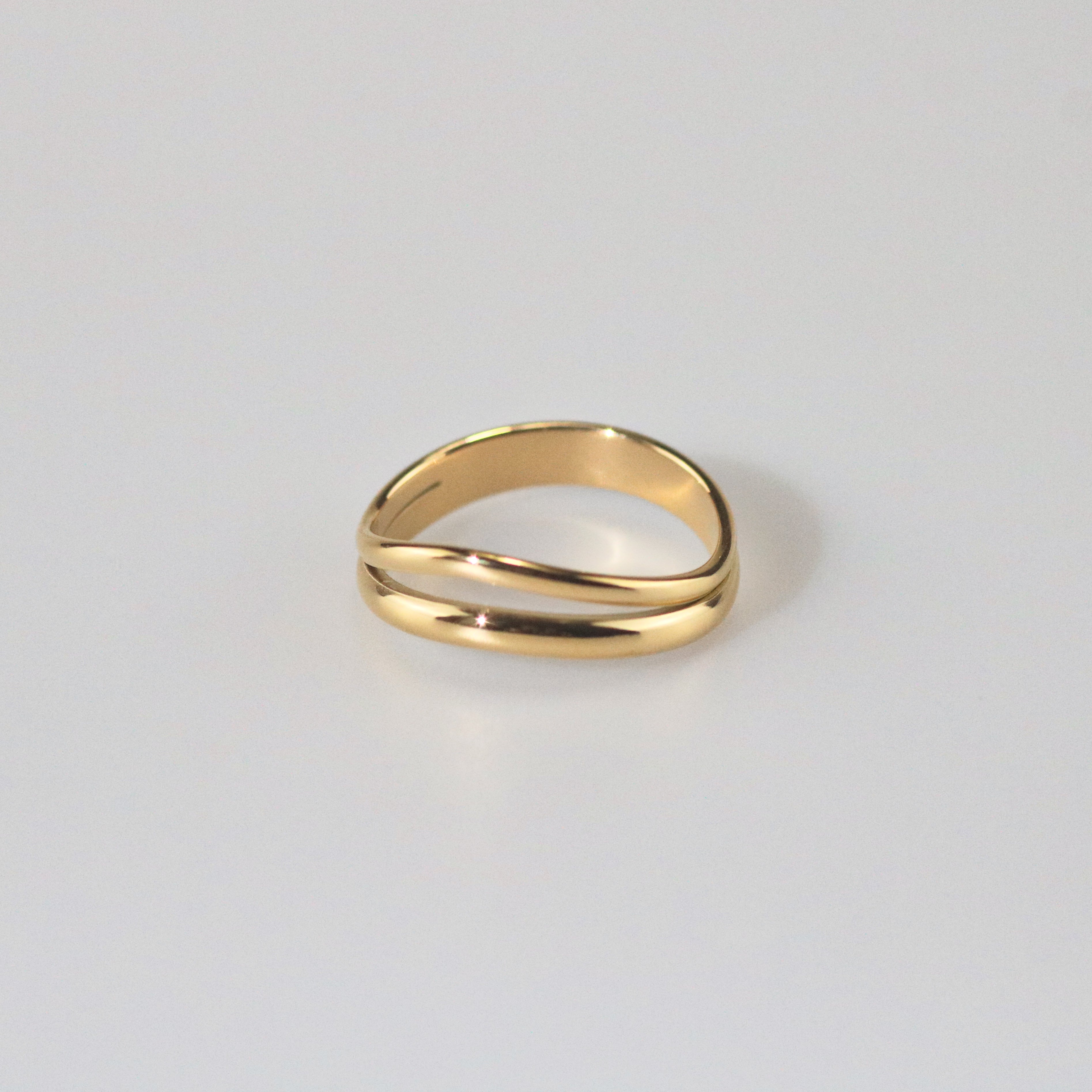 Meideya Jewelry Gold Split Shank Wave Ring