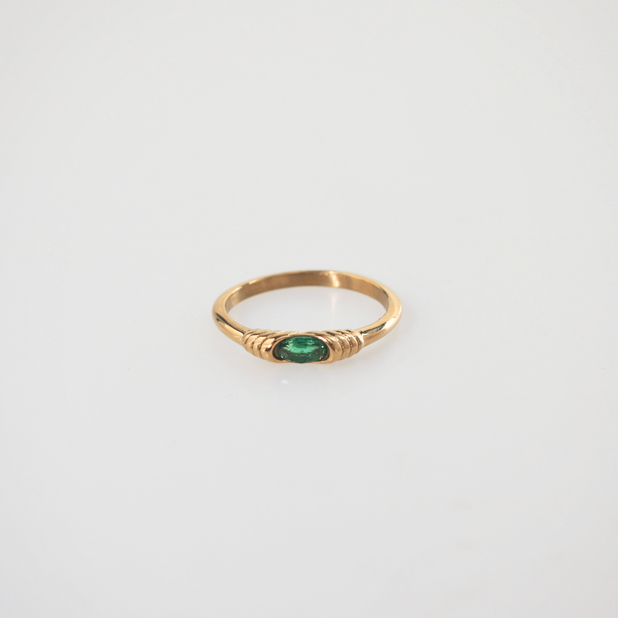 green stone ring