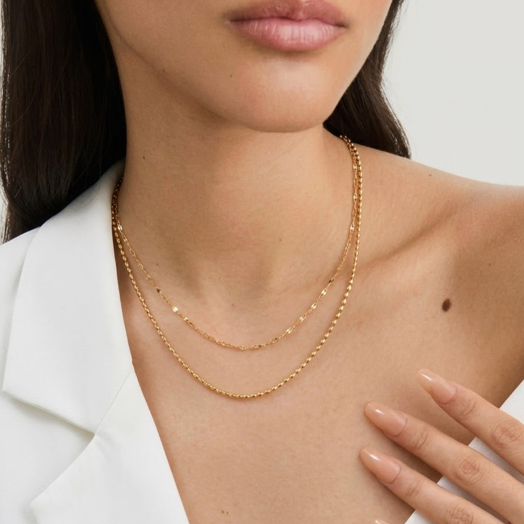 simple gold layered necklace