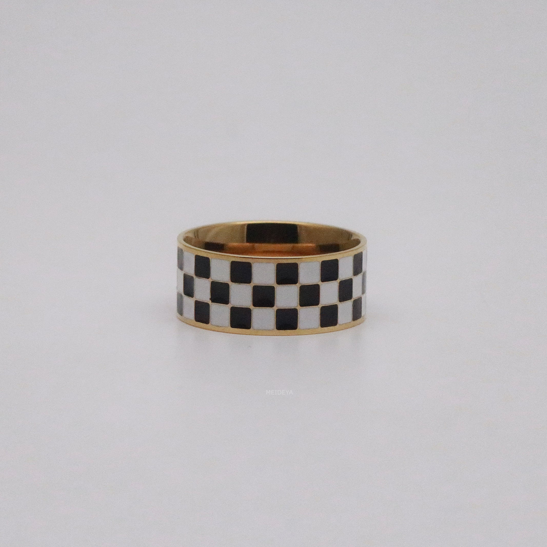 CHECKBOARD BAND RING