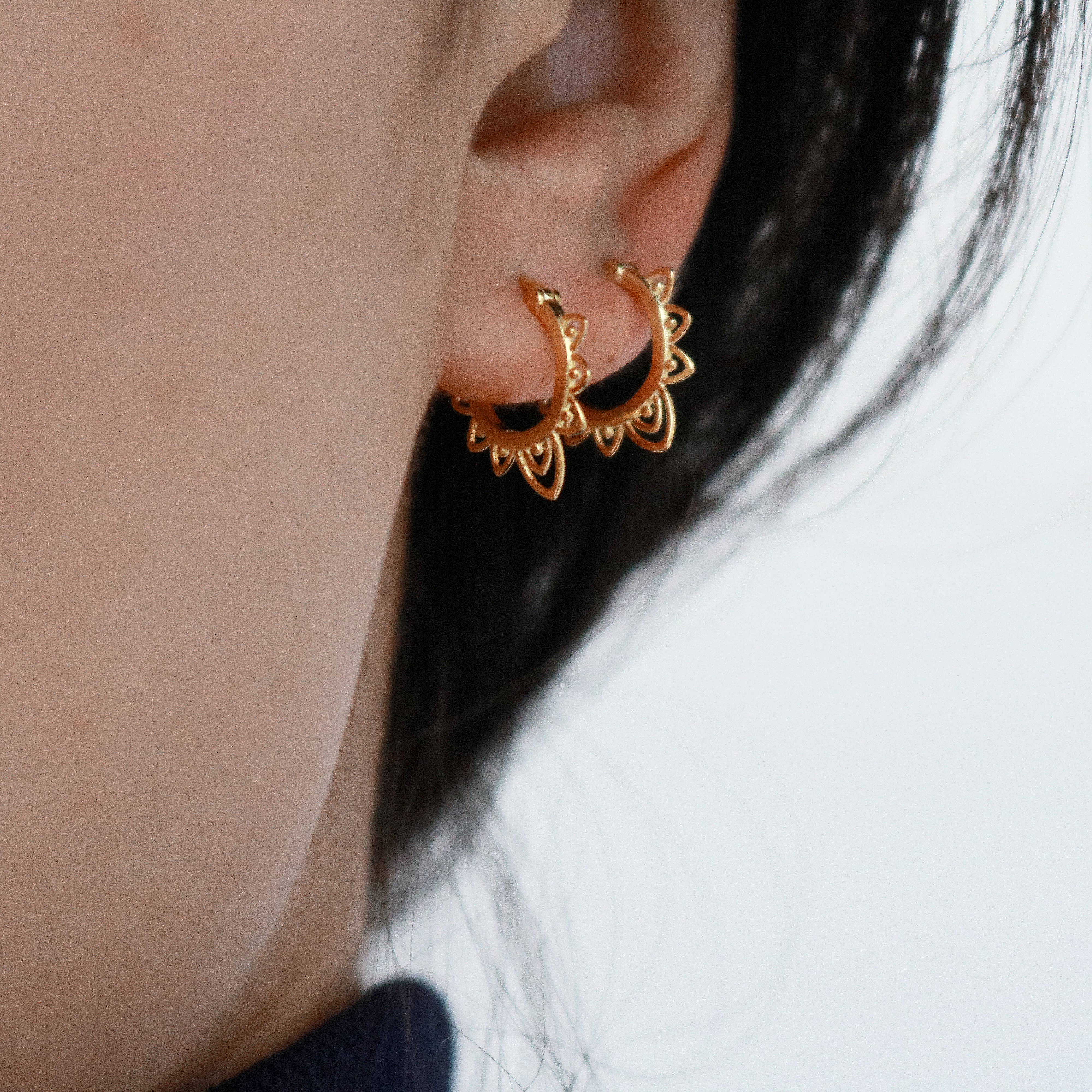 Sun hoop earrings