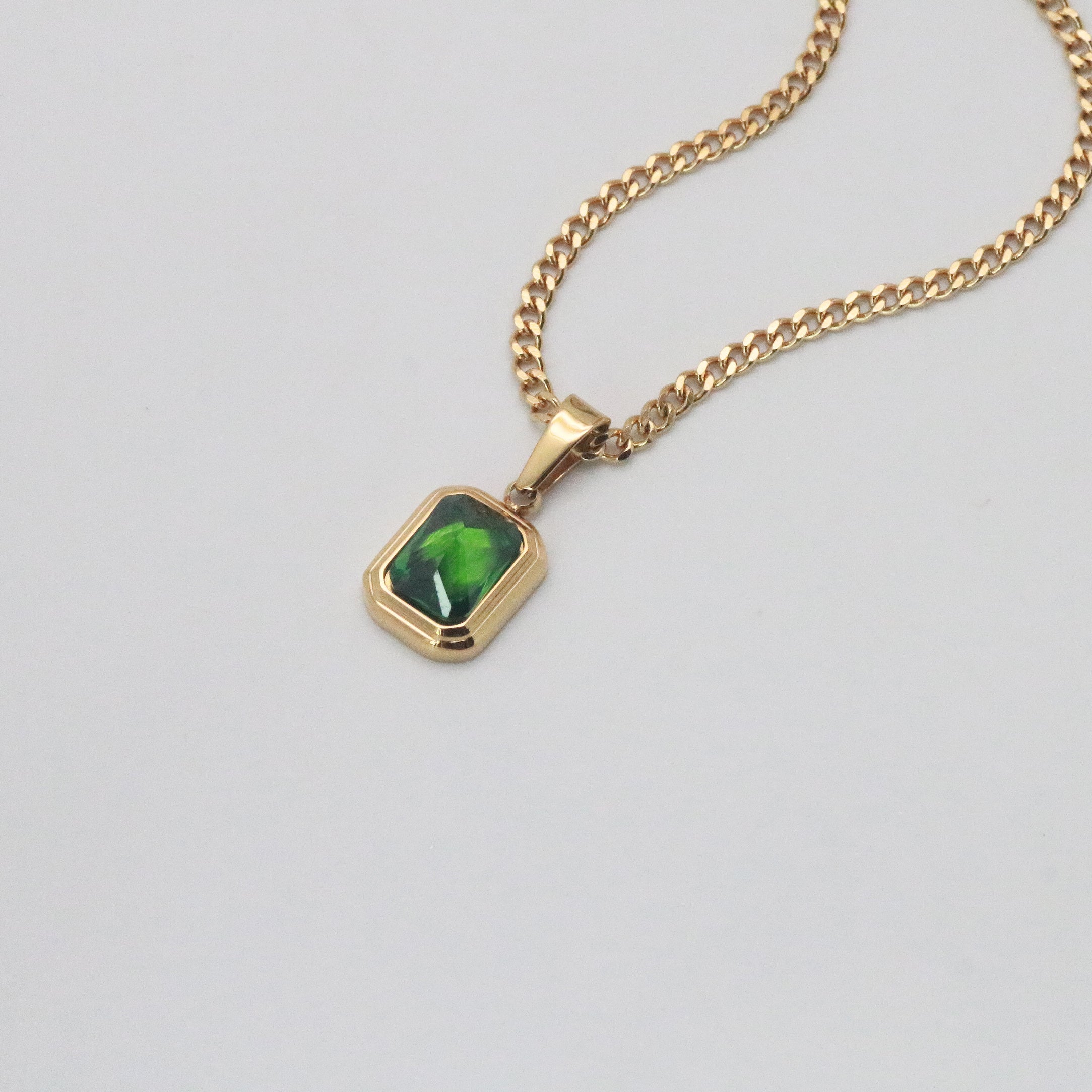 Emerald Stone Pendant Necklace