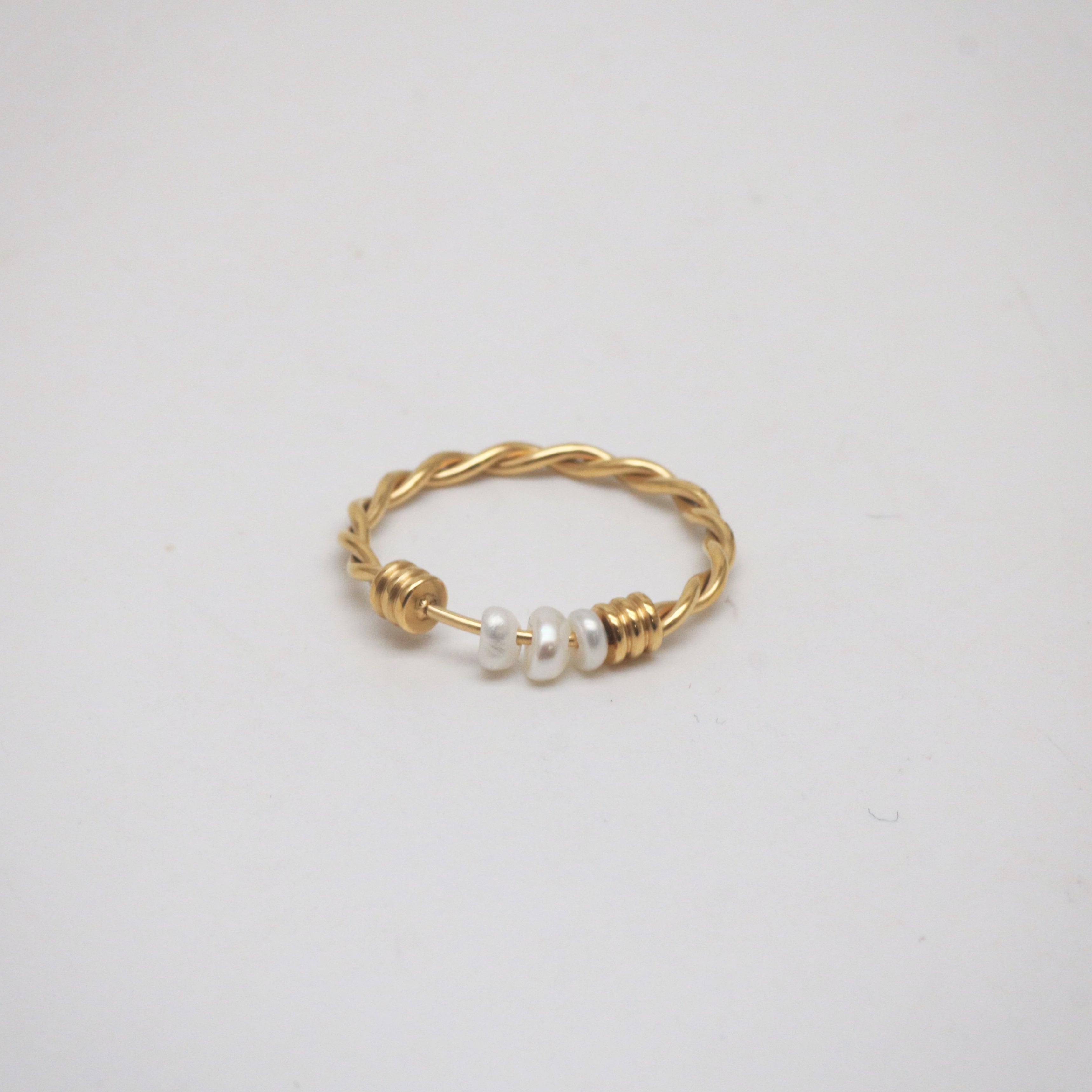 pearl fidget spinning ring