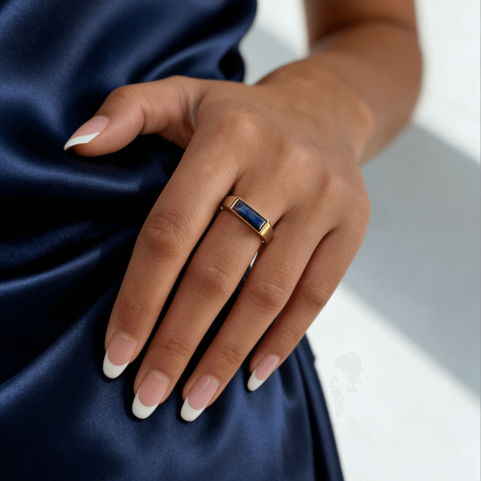 Bar Lapis Lazuli Ring