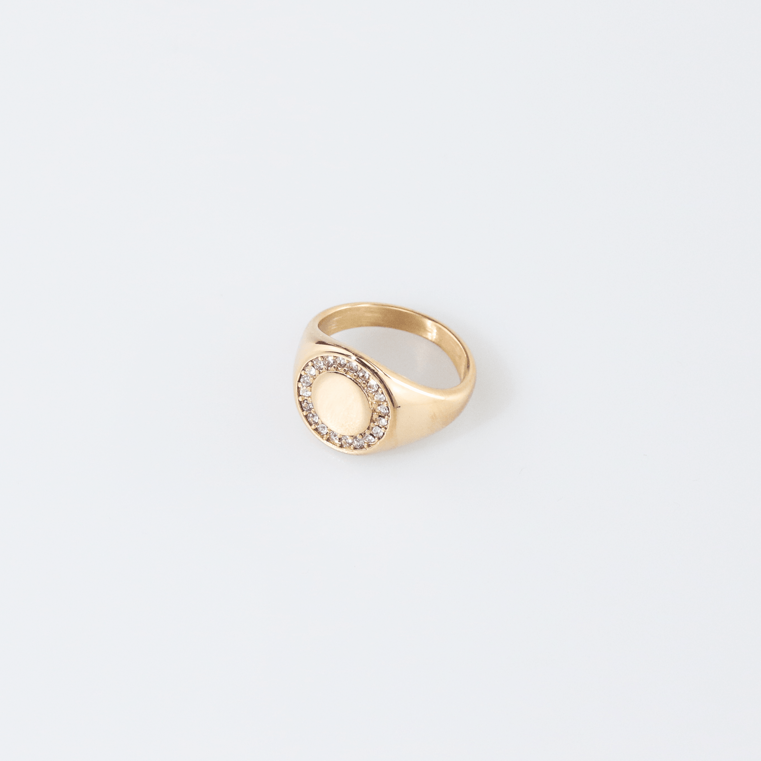 Circle Pave Signet-Ring