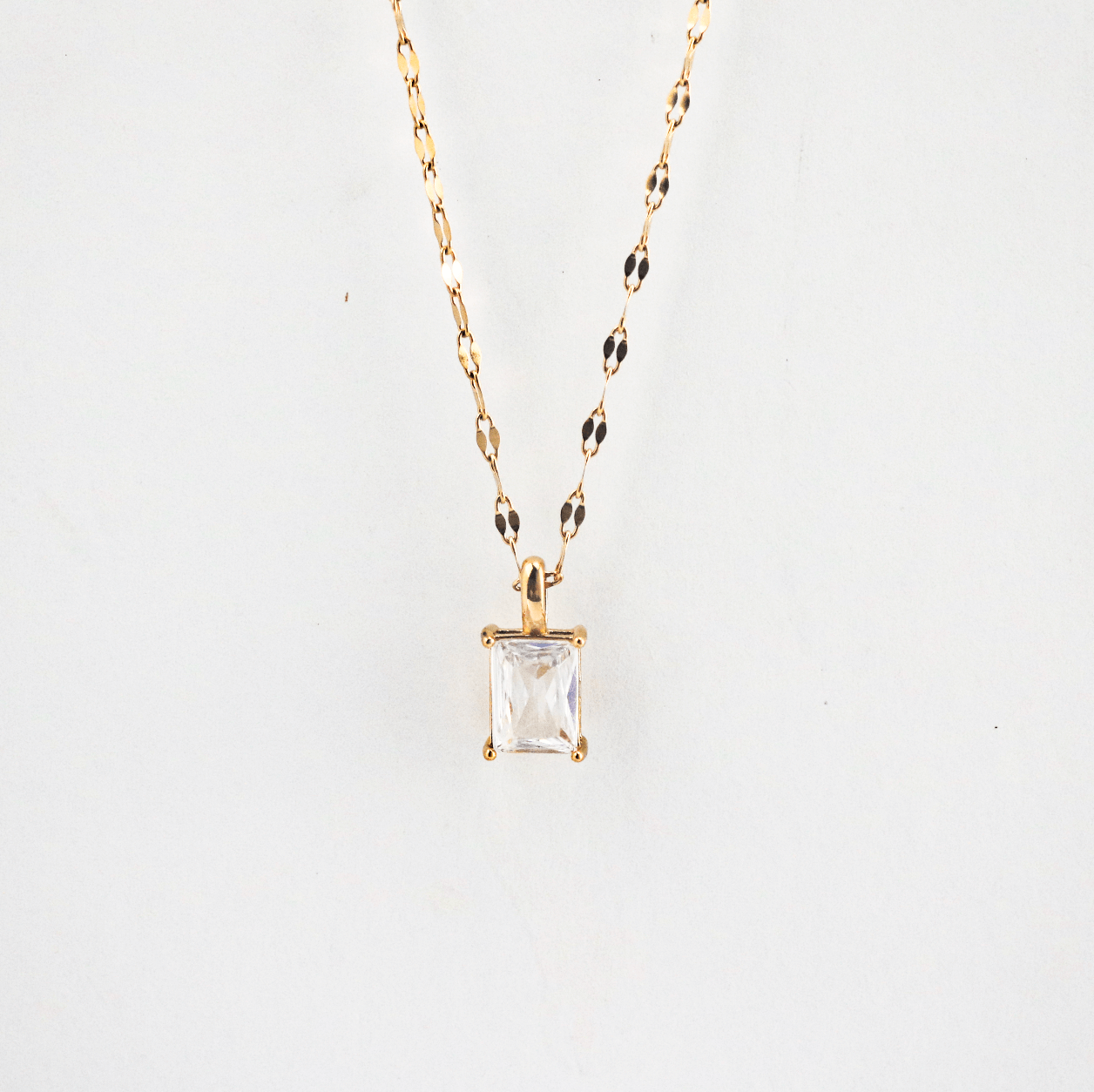 Meideya jewelry Clarity Pendant Necklace