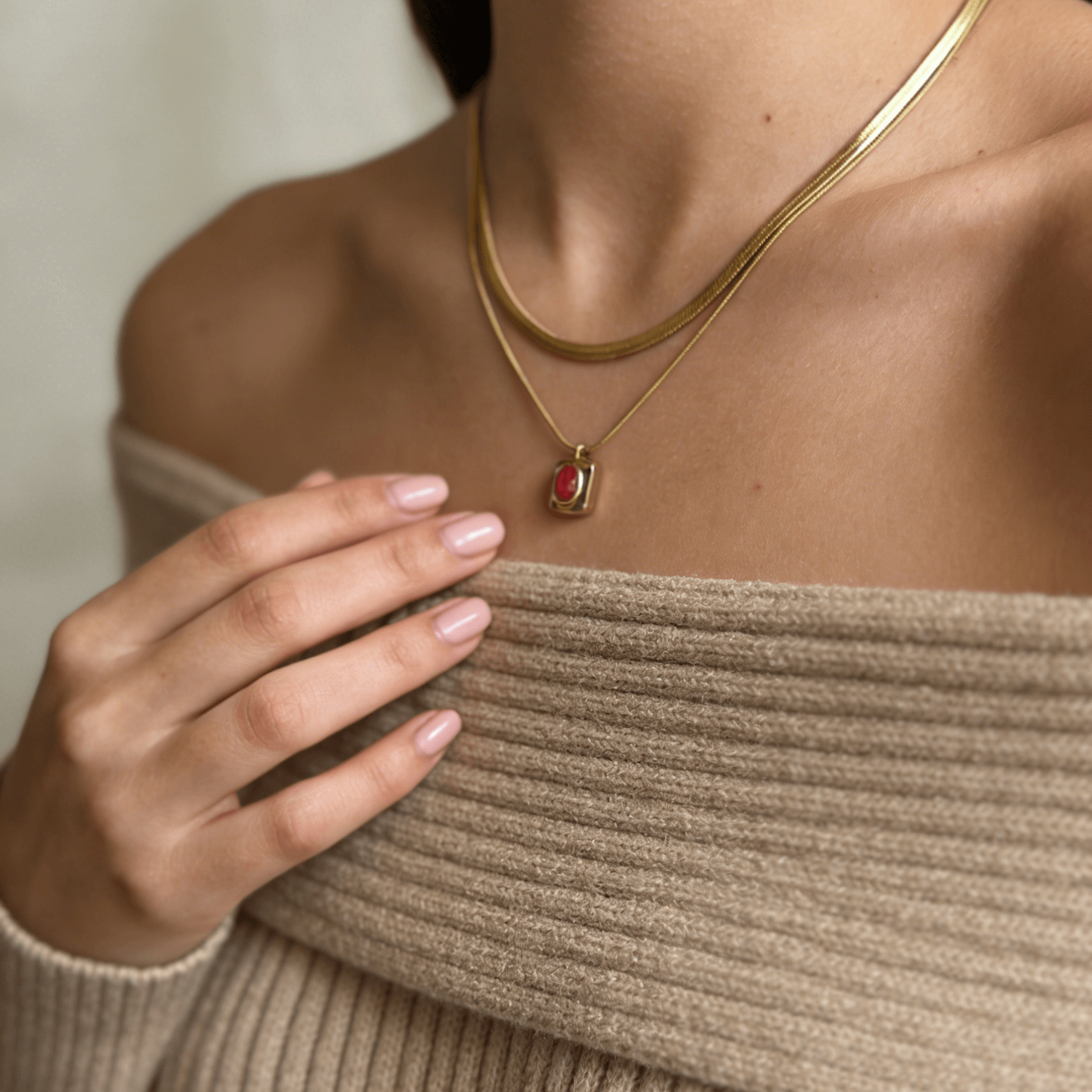 Eve Layered Necklace – Pink