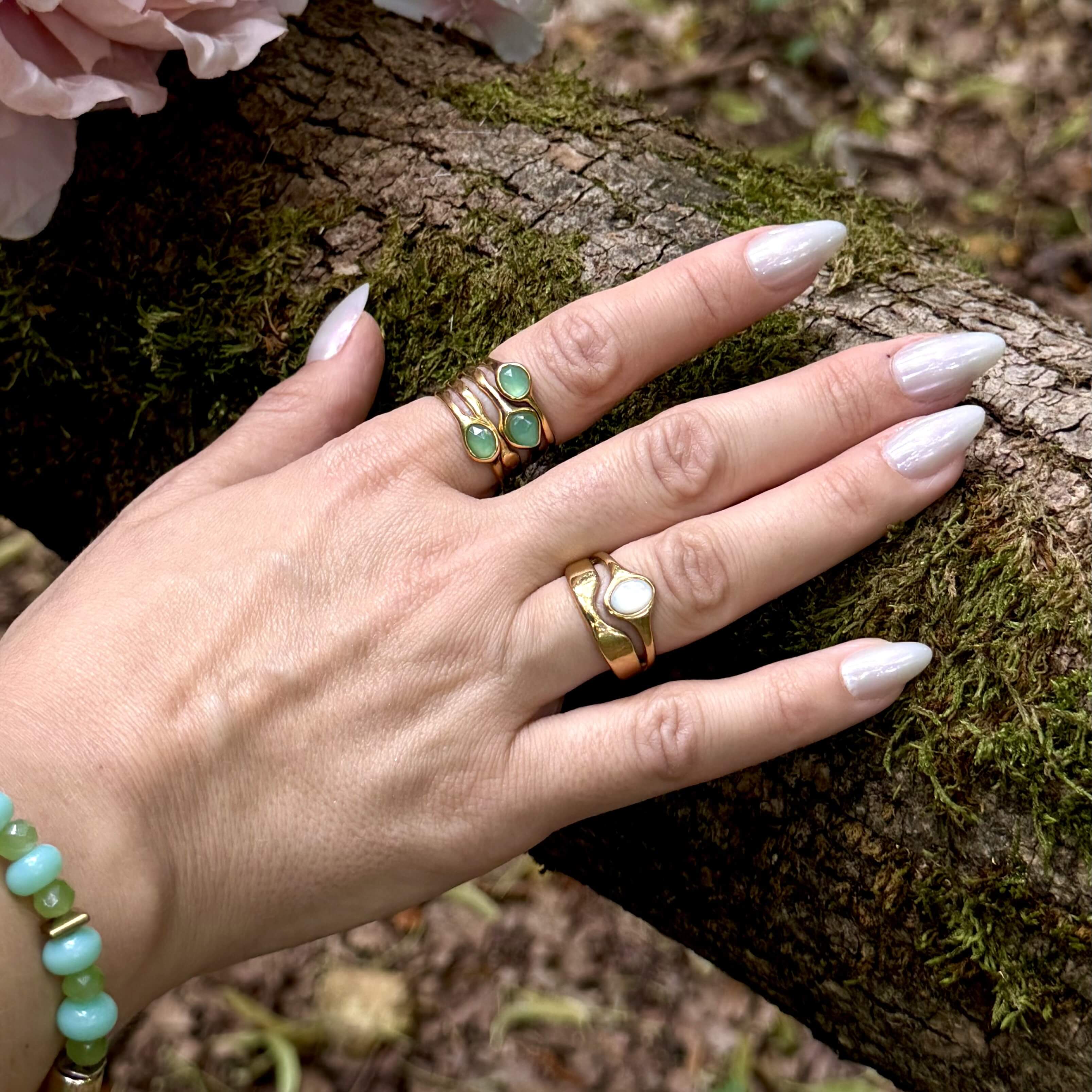 Green_Stone_Multi_Row_Ring
