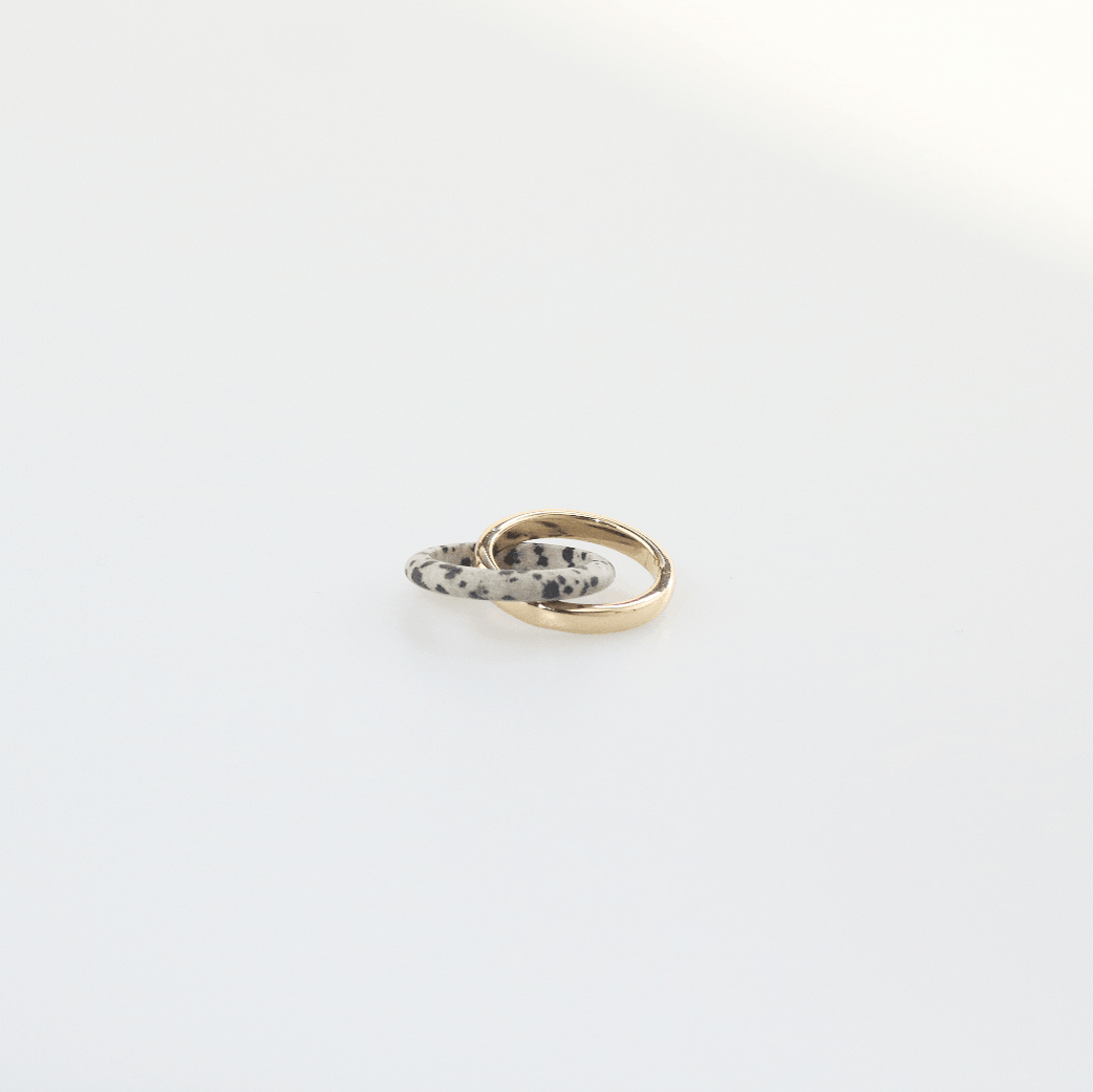 Intertwined Double Band Ring