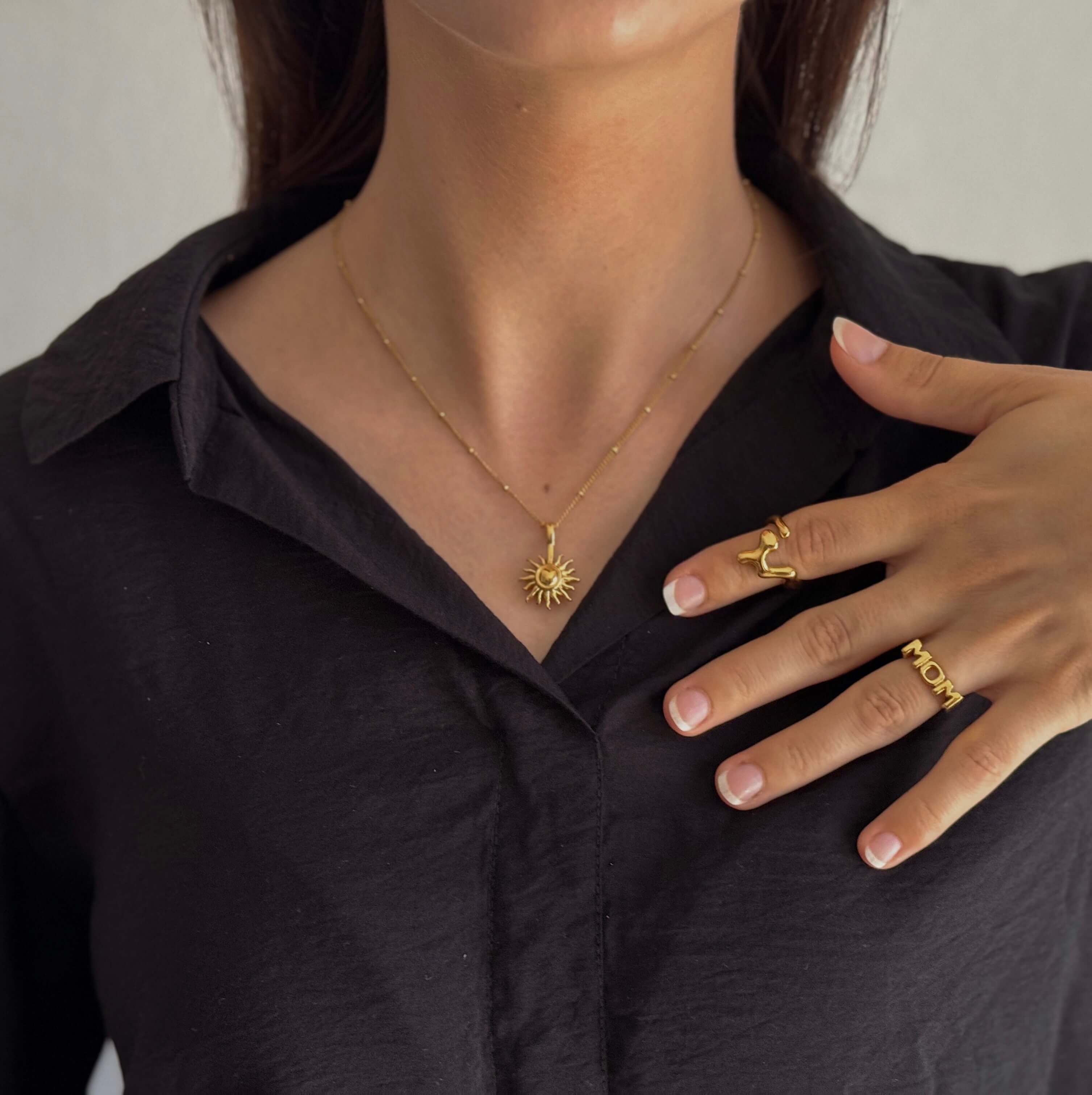 Meideya jewelry Sun pendant necklace