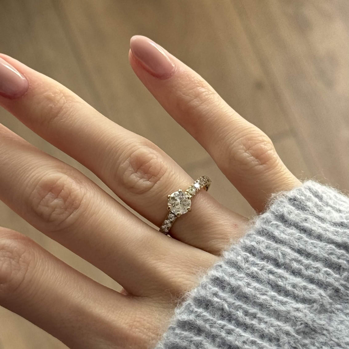 Pave_Solitaire_Ring