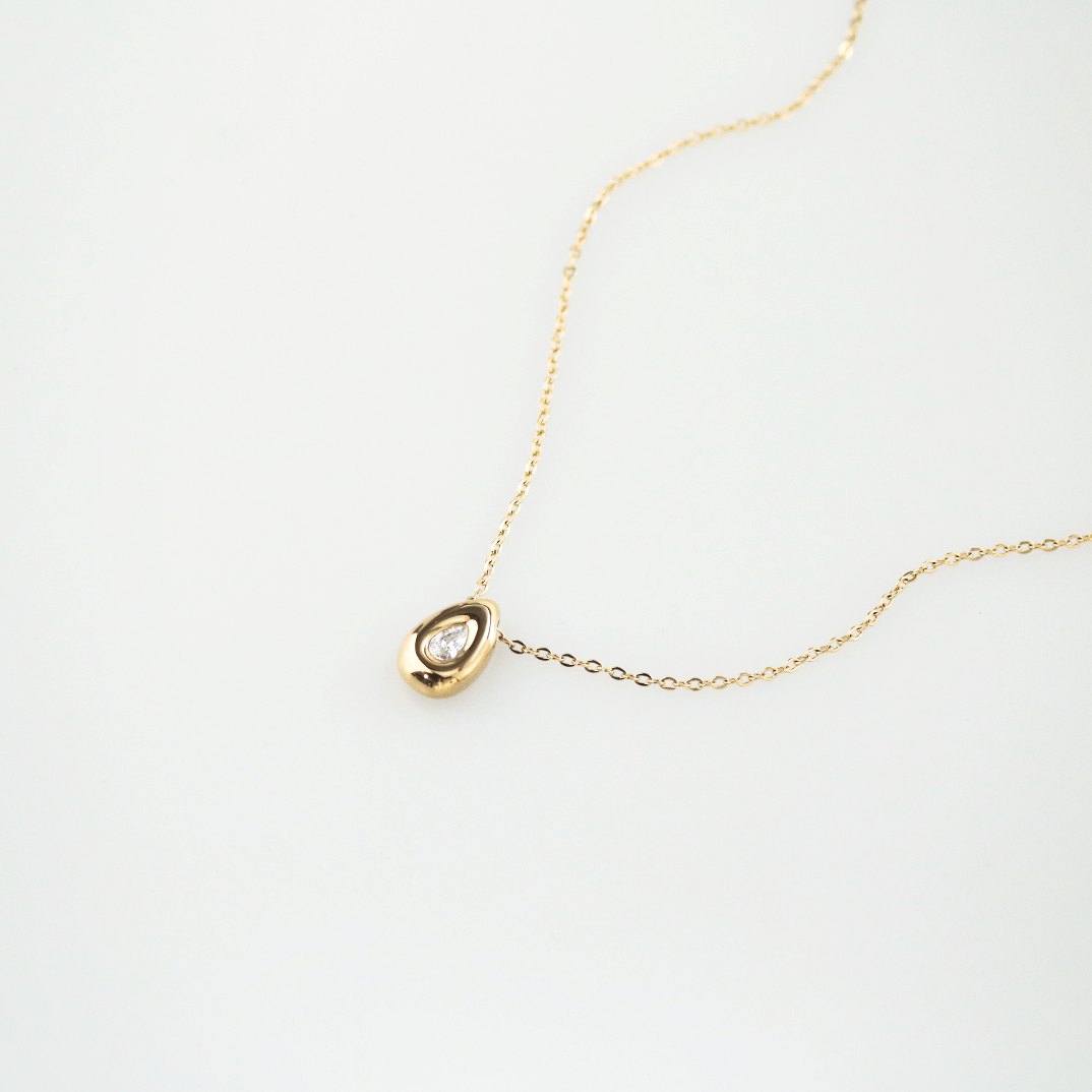 Pear bezel teardrop necklace