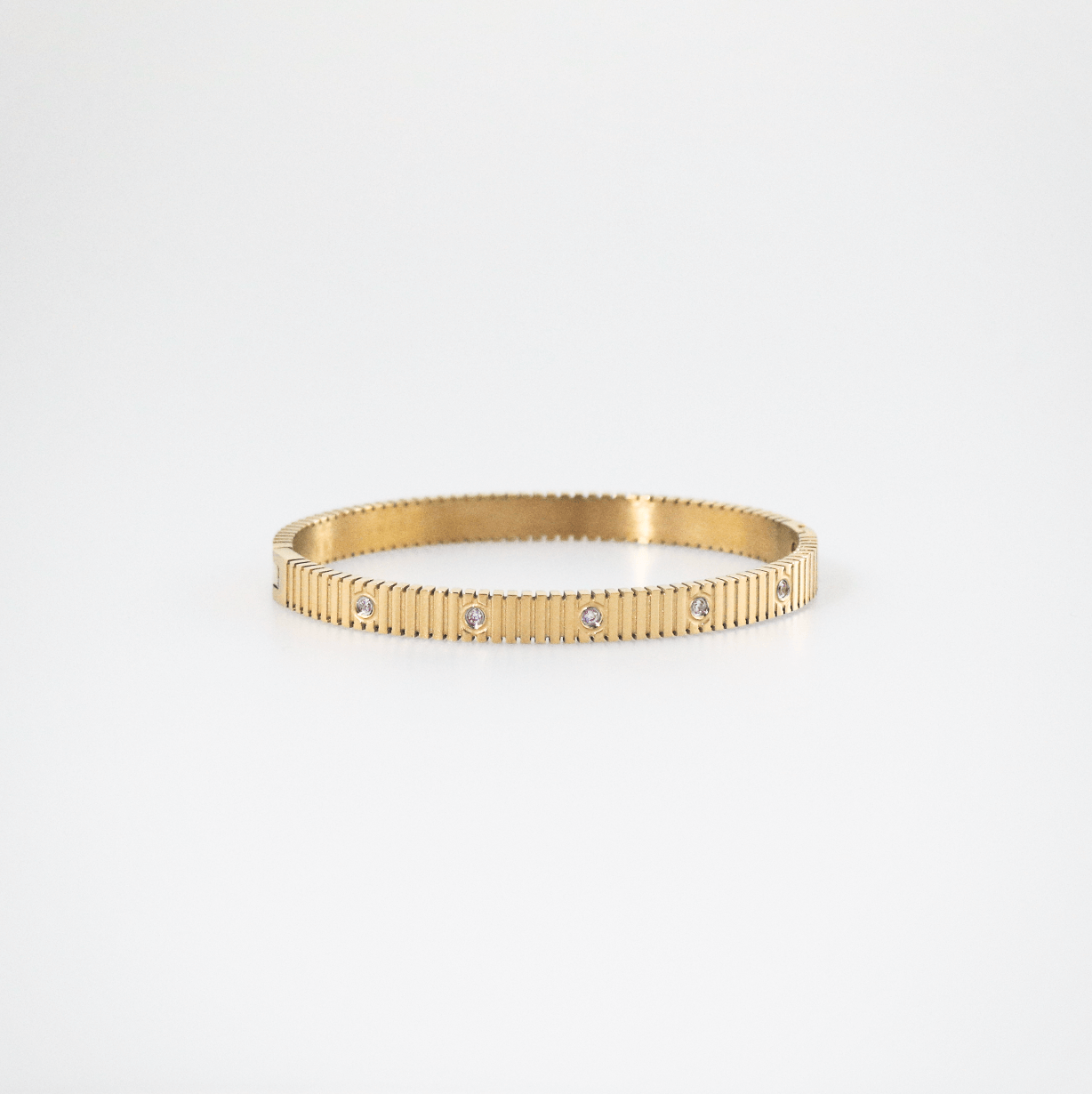 gold bangle bracelet 