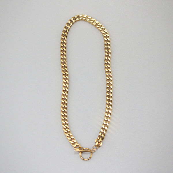 T-Bar Curb Chain Necklace