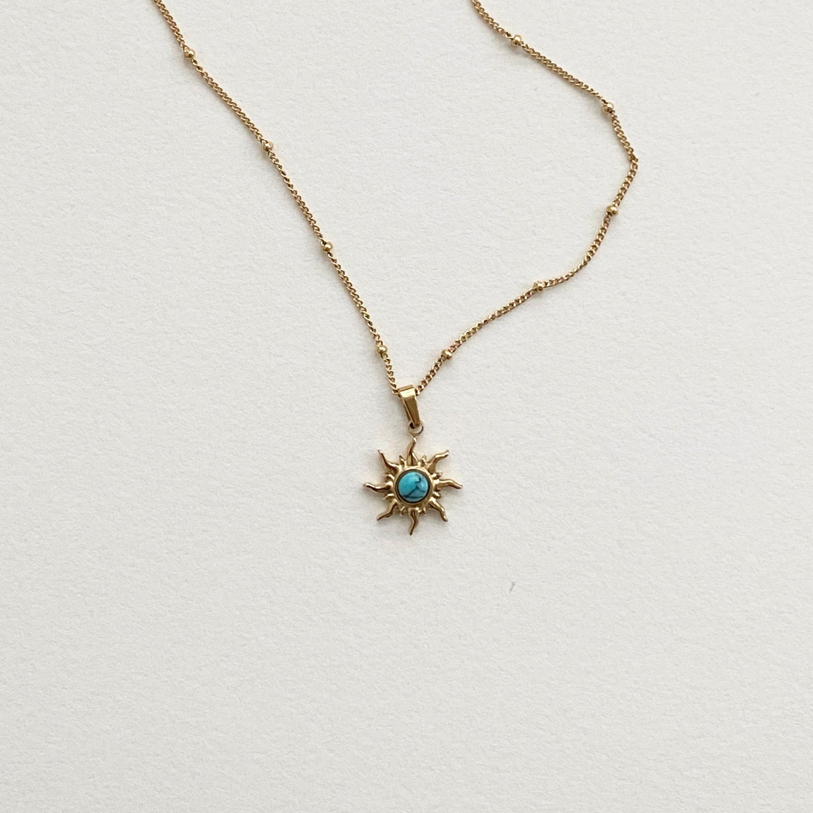 Meideya jewelry turquosie sun pendant necklace