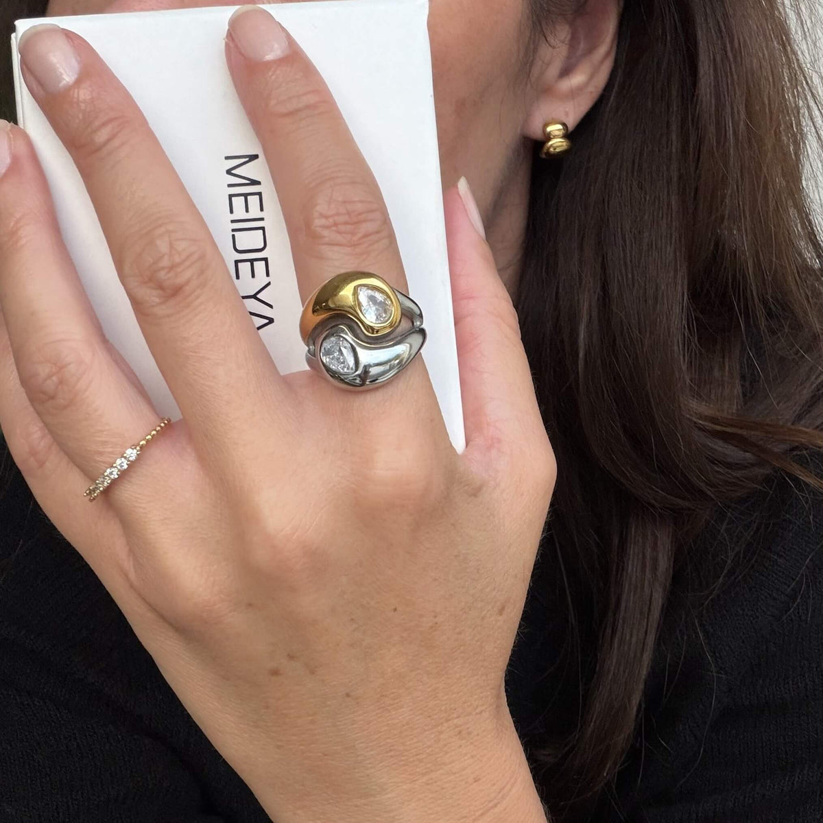 Two-Tone_Pear_Ring