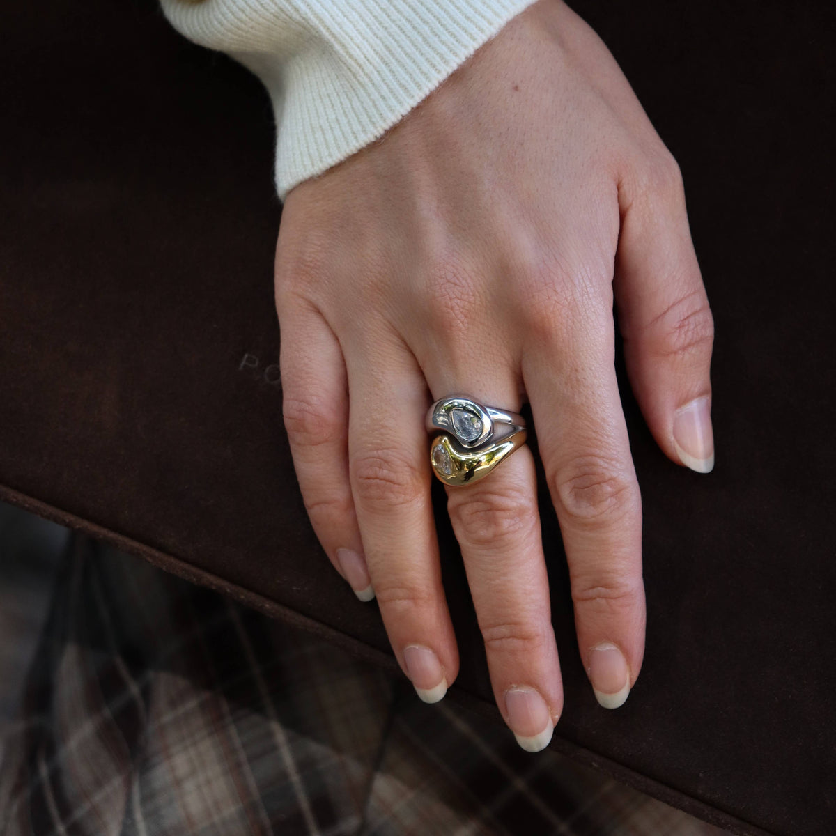 Two-Tone_Pear_Ring