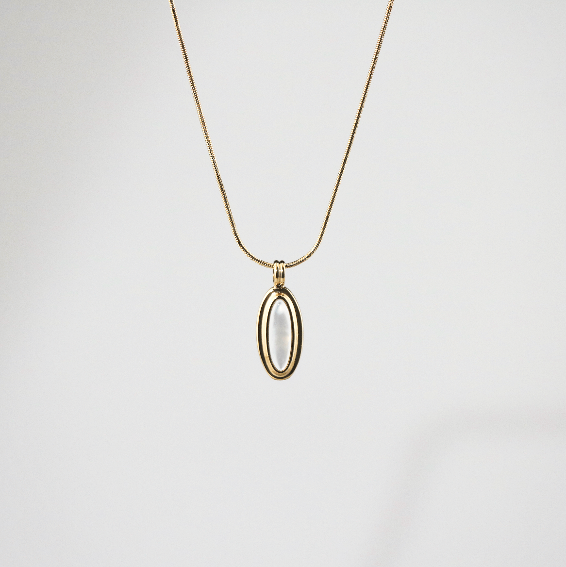 mother of pearl necklace