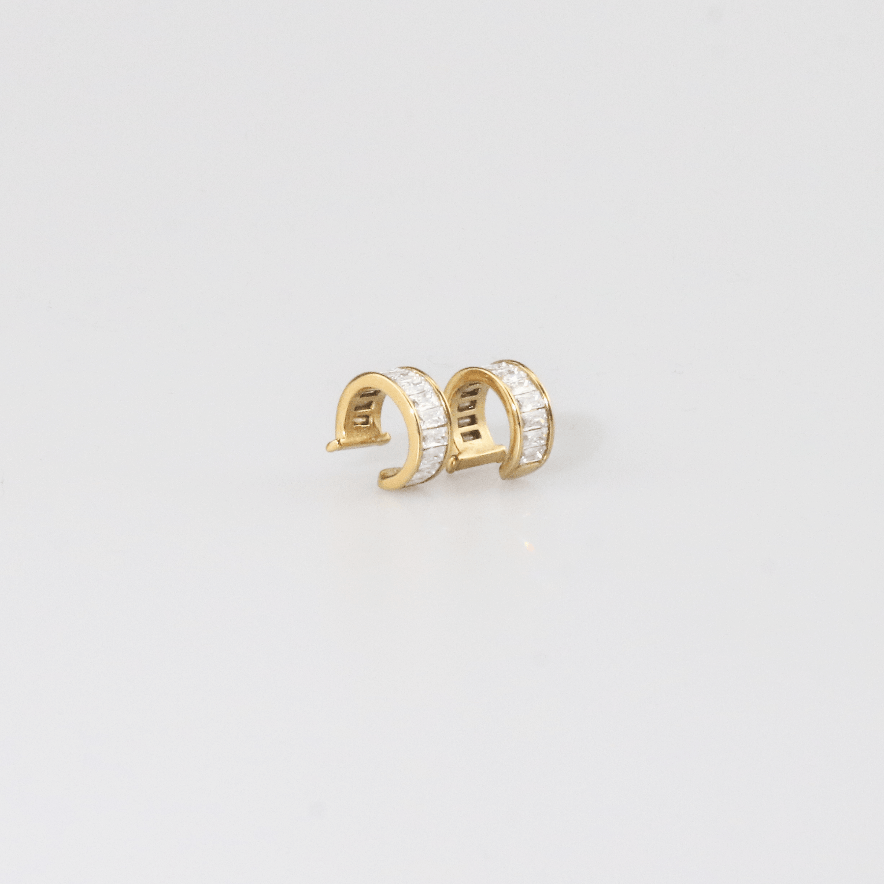 White Baguette Ear Cuff