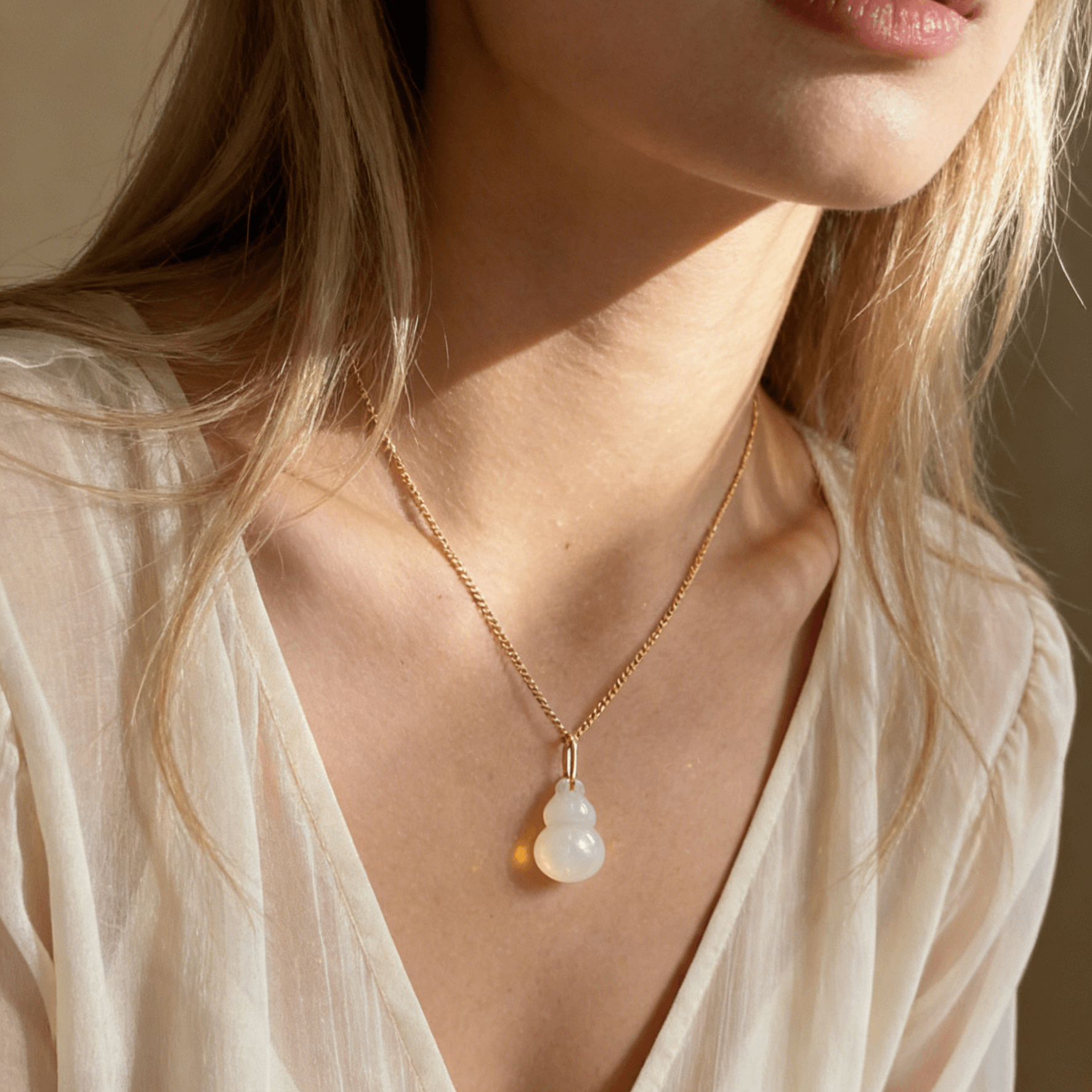 White Jade Gourd Necklace
