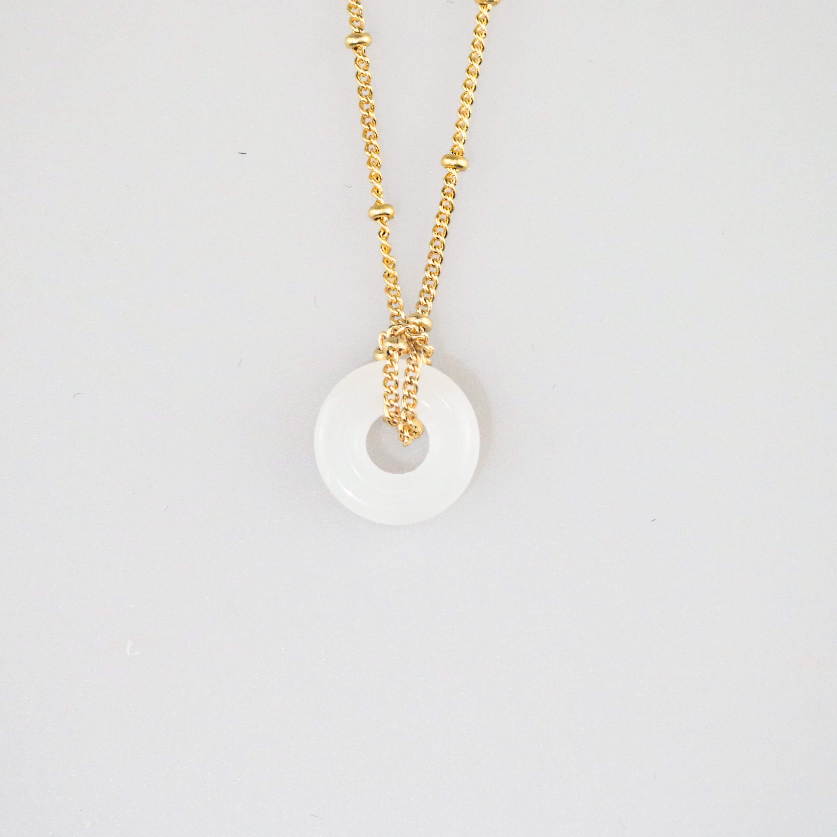  Meideya Jewelry White Jade Loop Necklace