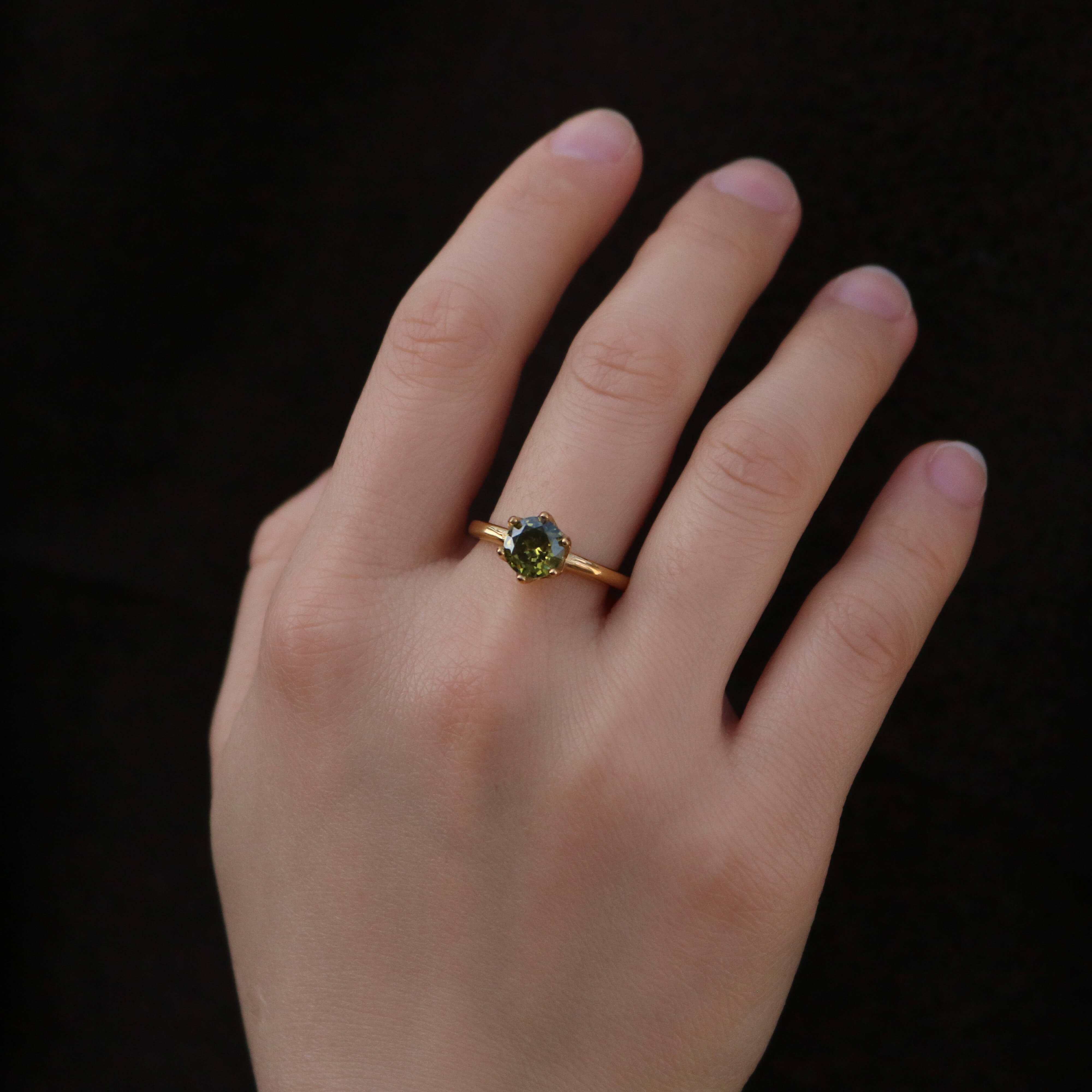 Meideya Jewelry Astrid Peridot Ring