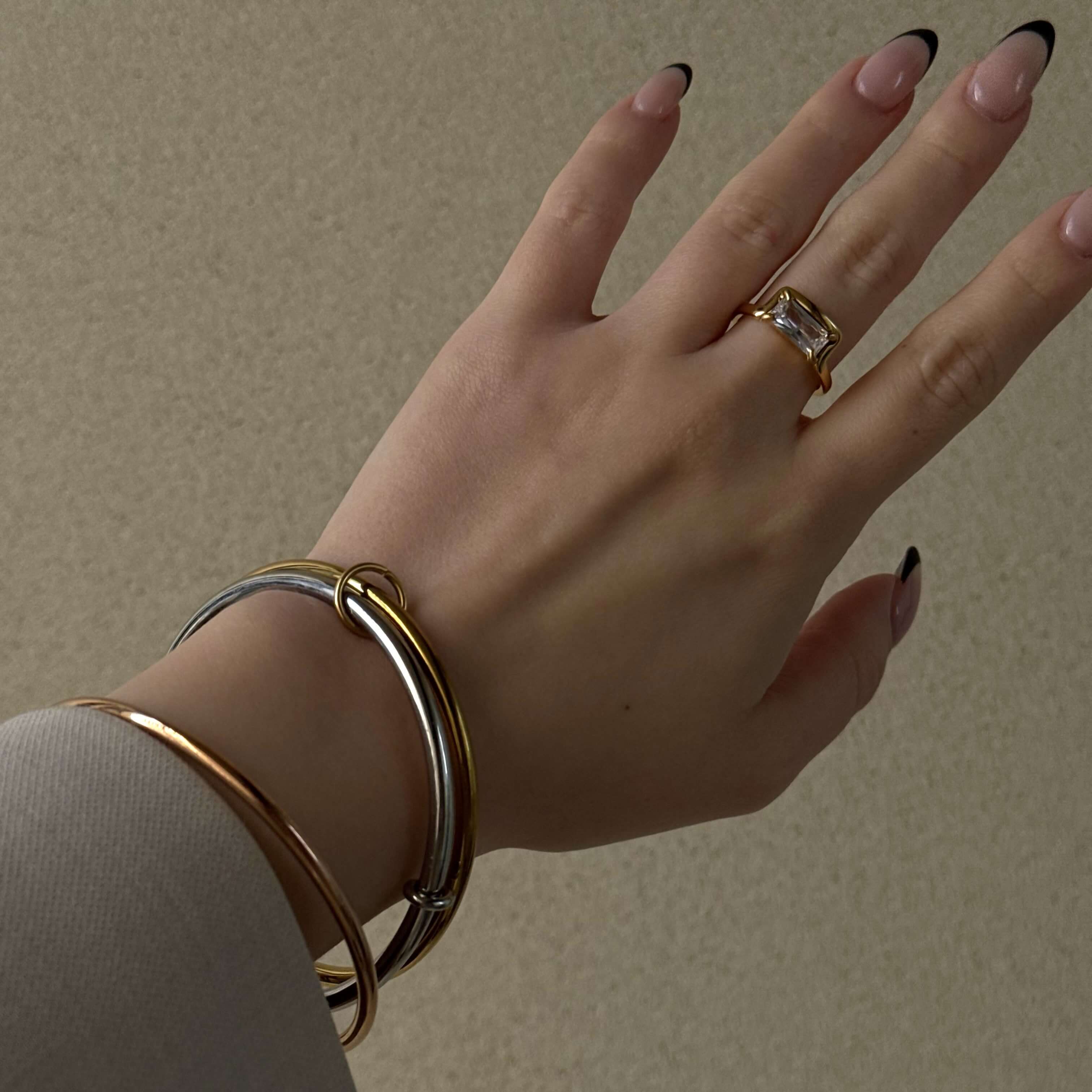 Tri-Tone Link Bracelet