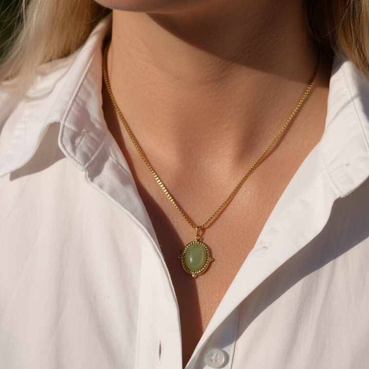 jade necklace in stainless steel, waterproof jewelry for women