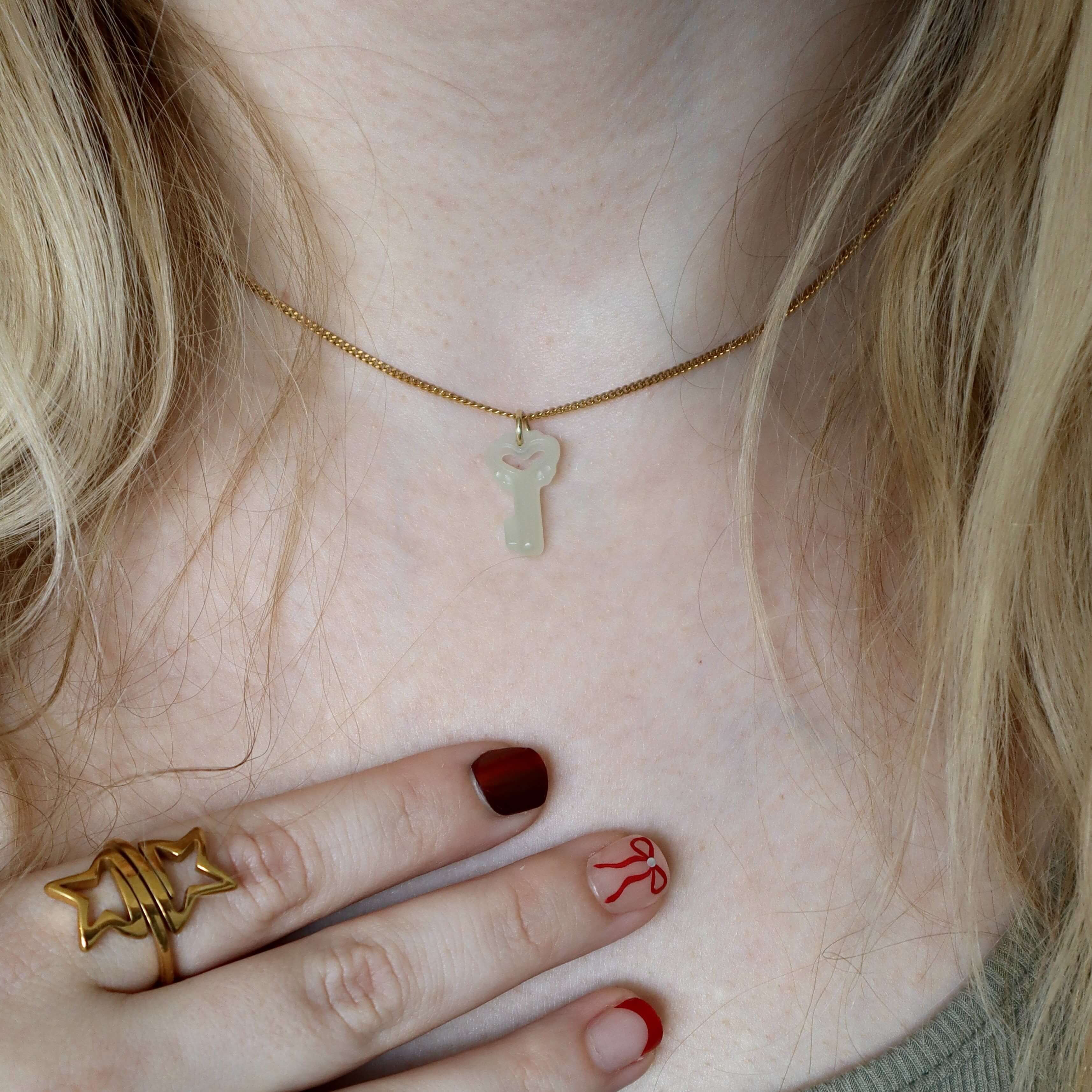 Pure Key Jade Necklace