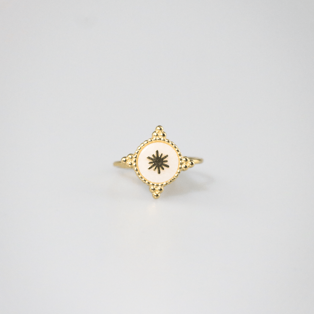 royal starburst ring