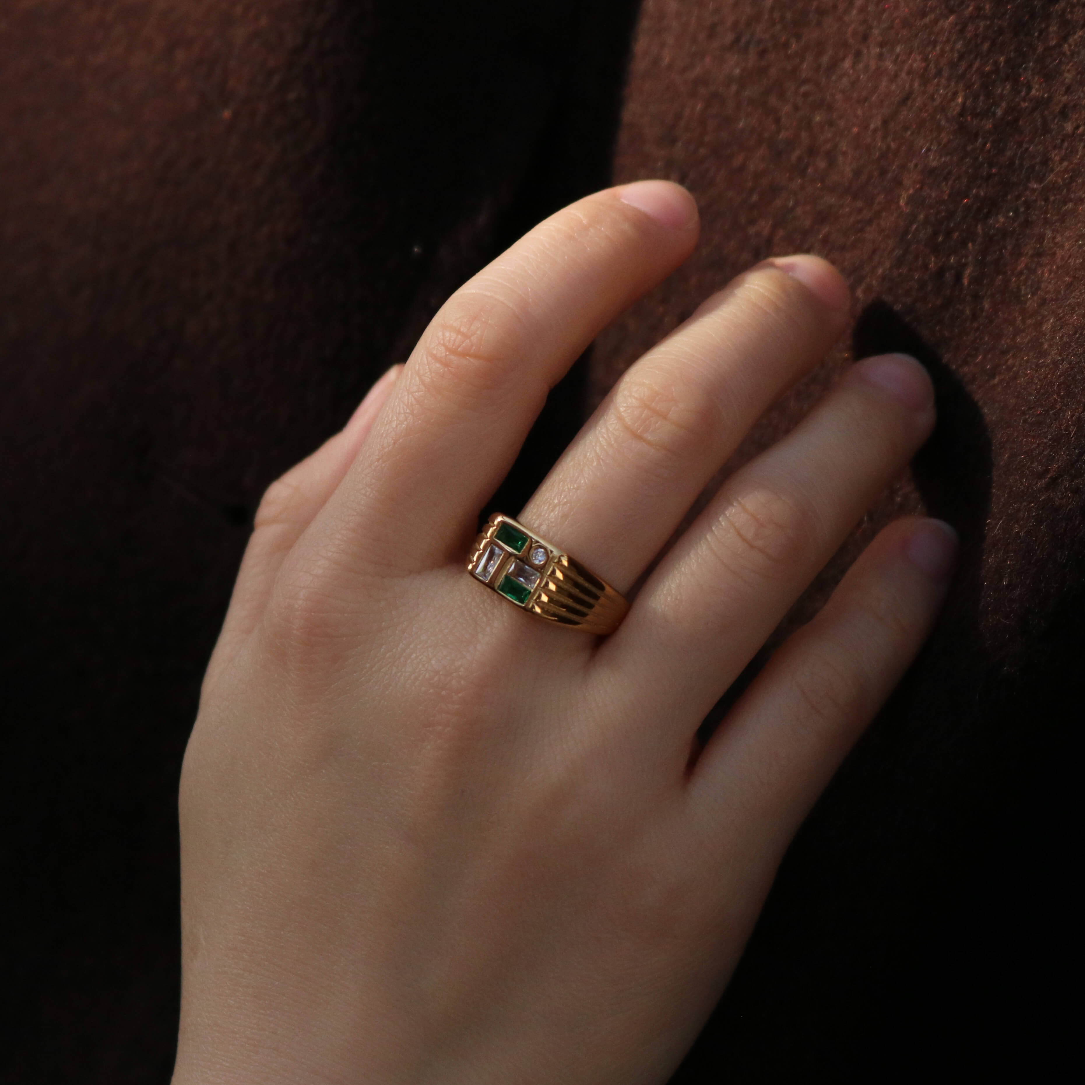 Meideya Jewelry Solis Gemstone Signet Ring