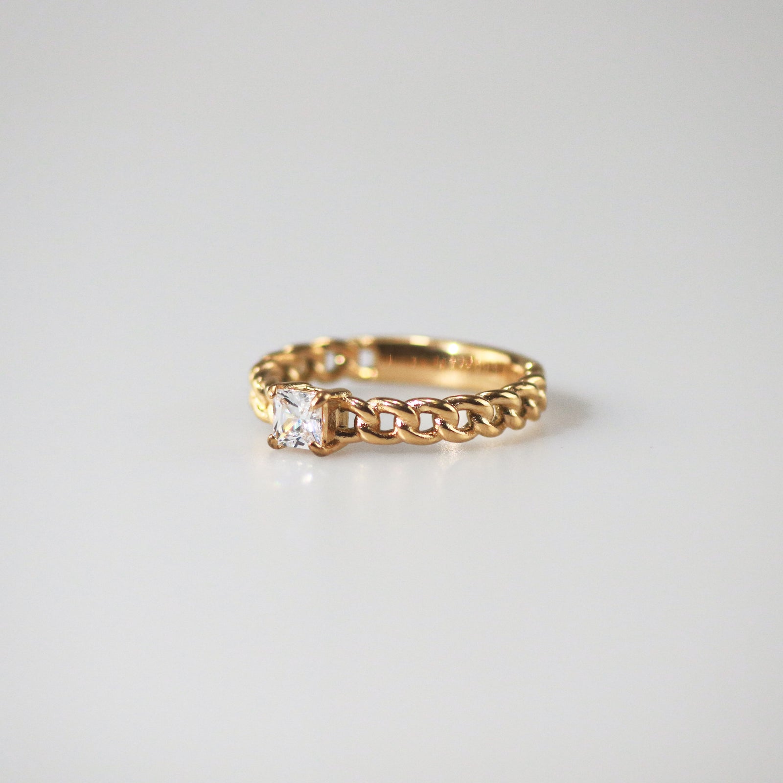 Meideya Jewelry Square CZ Chain Ring for women gold