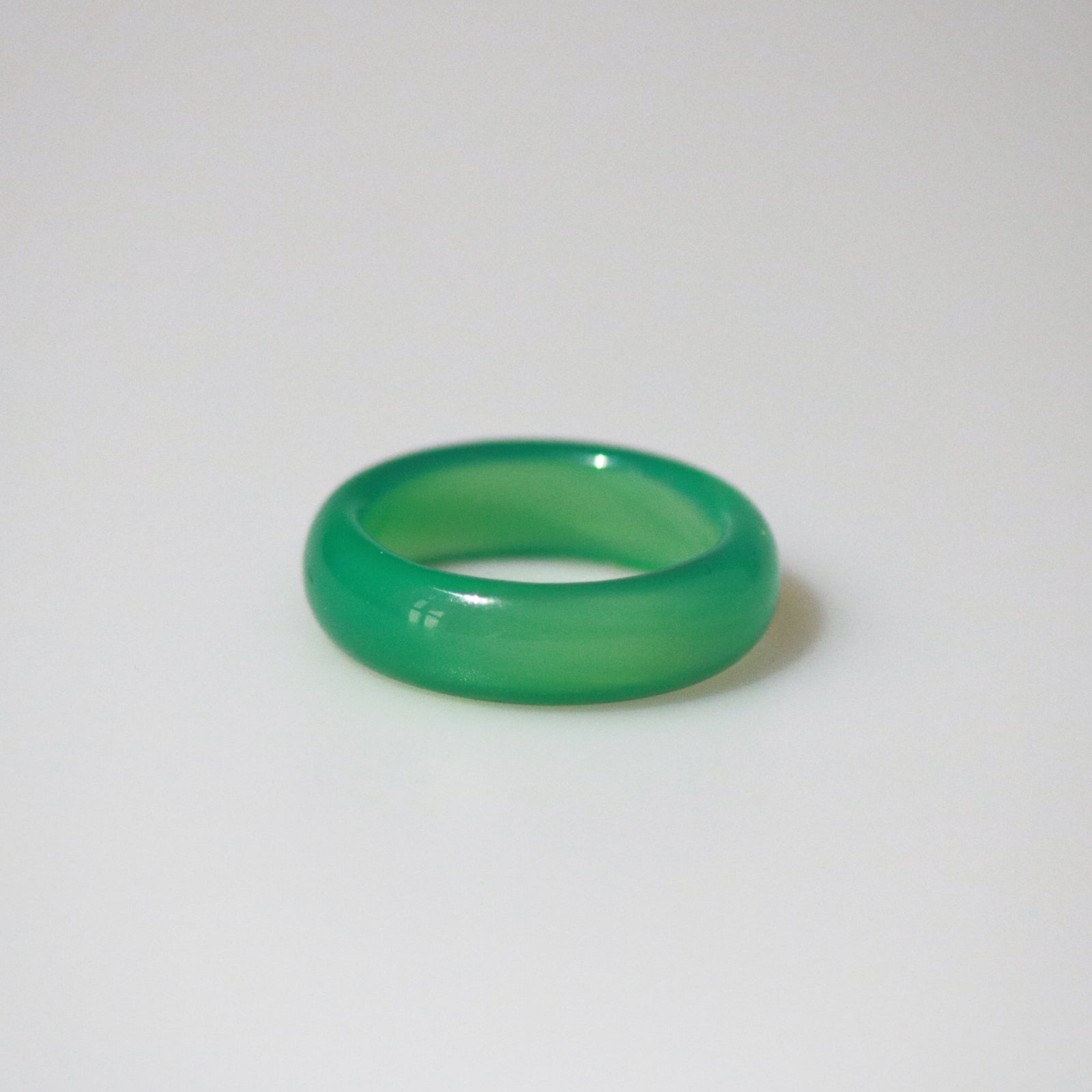 Meideya Jewelry Grass Green Jade Band Ring